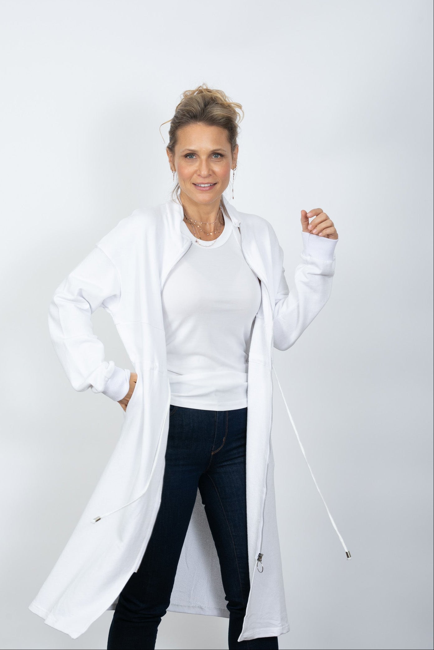 MELON עליונית טרנינג לבן image 2