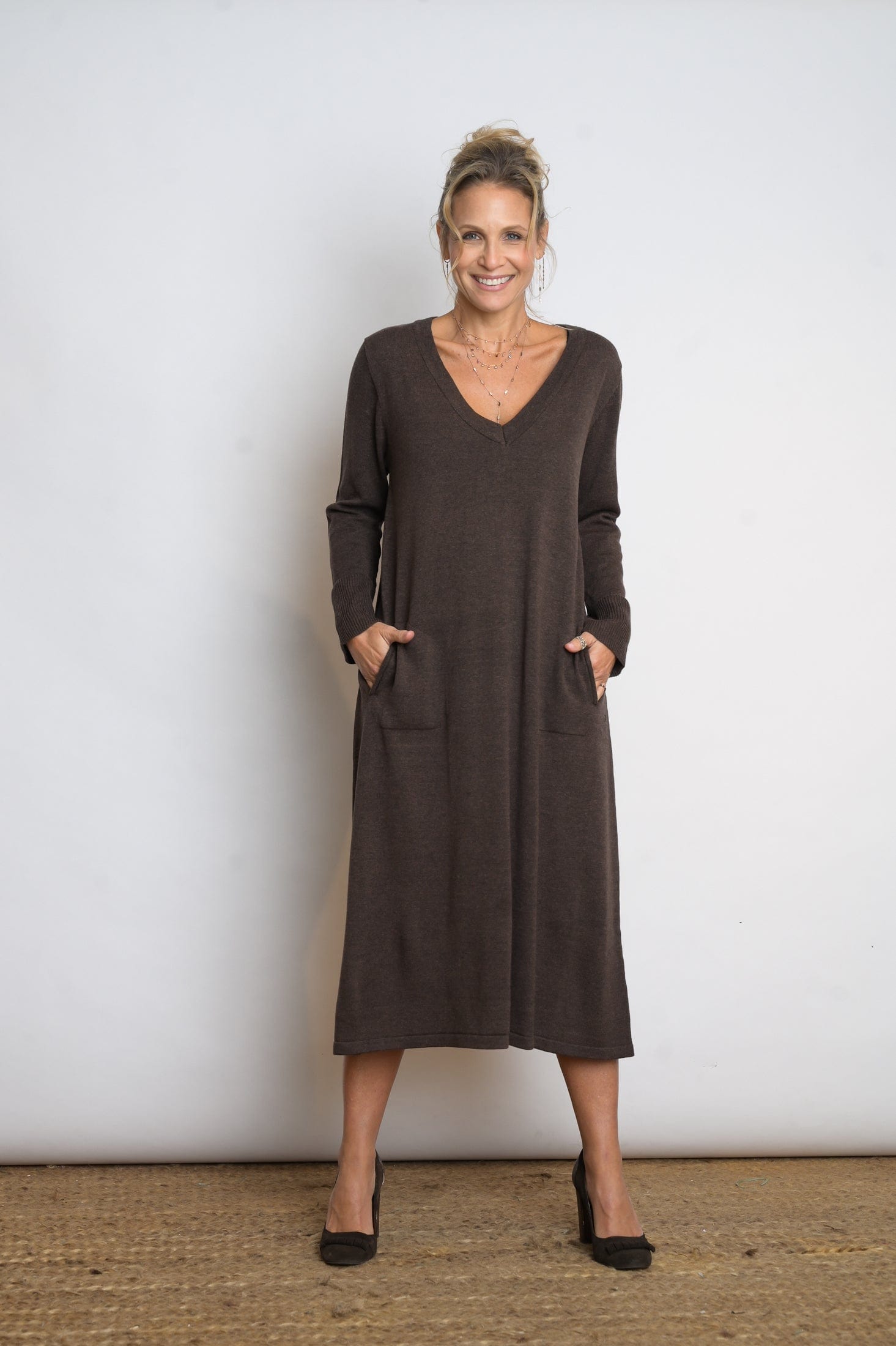 NIMOS V שמלת סריג חומה image 3