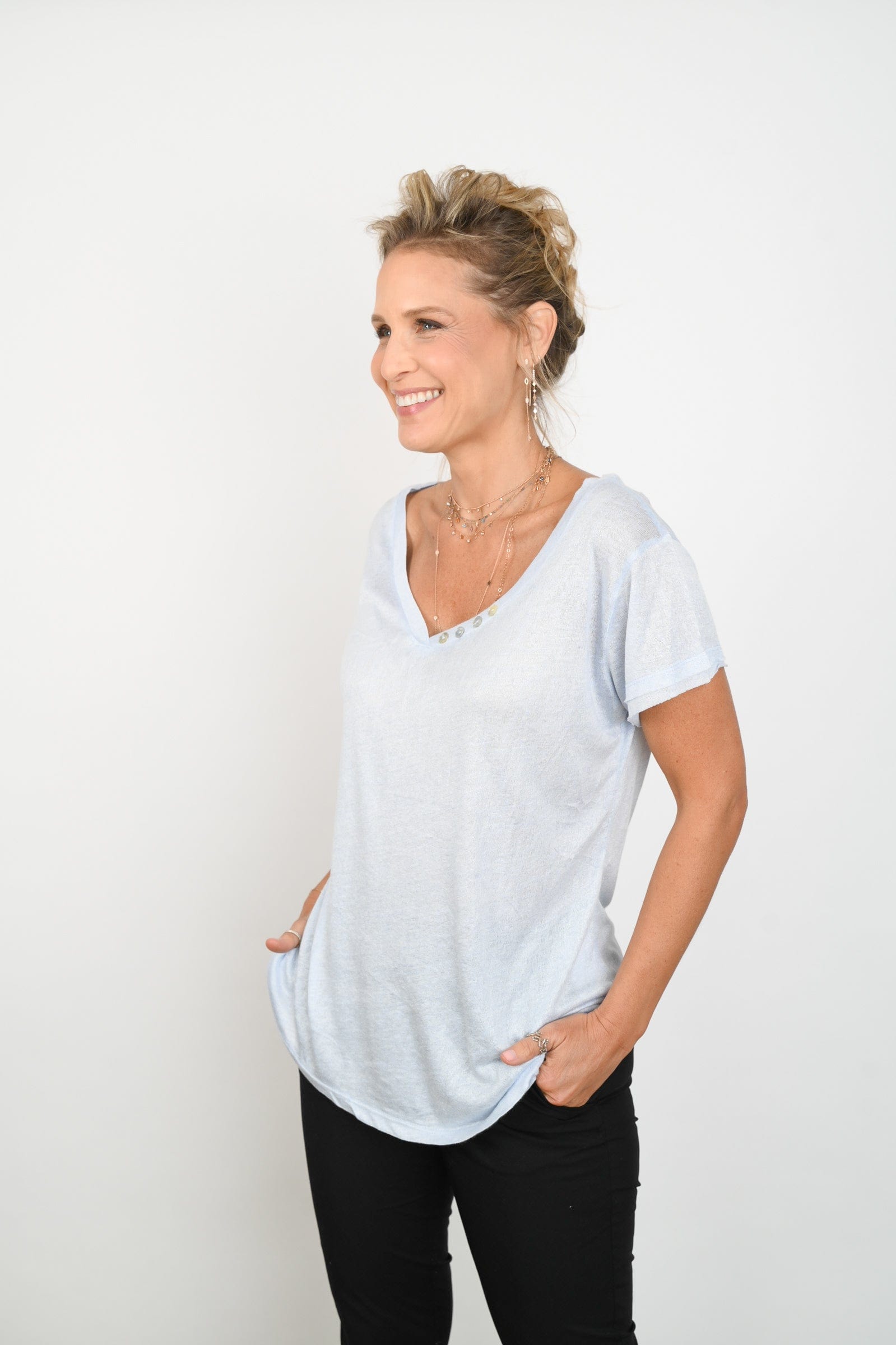 STREET חולצה תכלת image 1