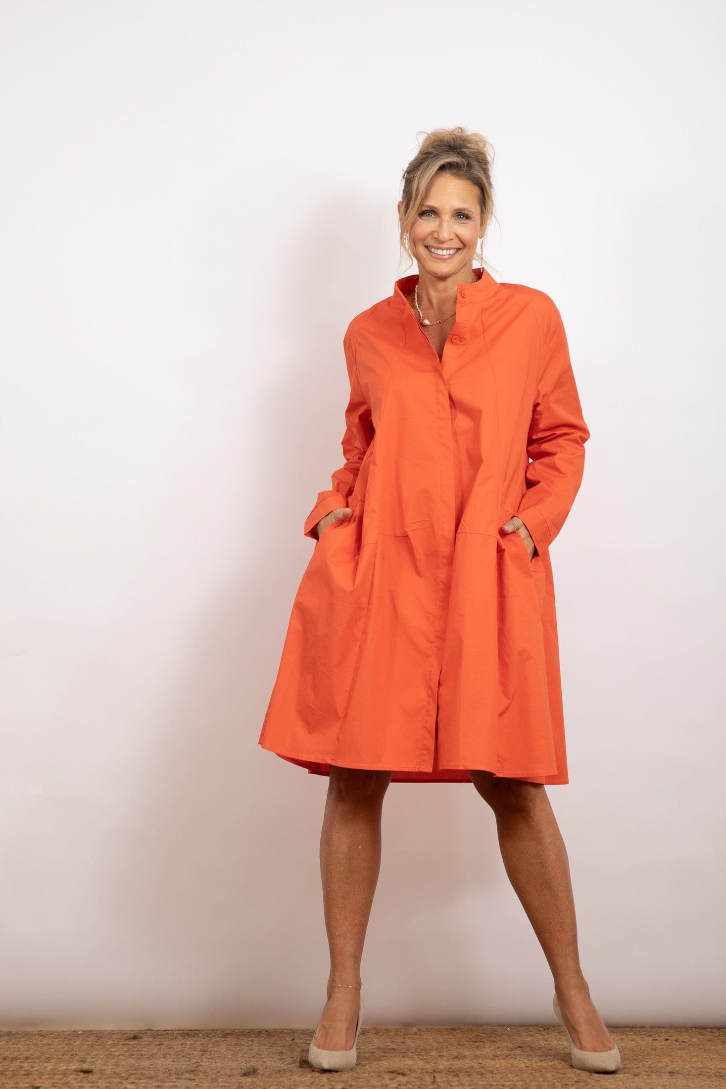 C DREES שמלה כתומה ג'קט אוברסייז image 1