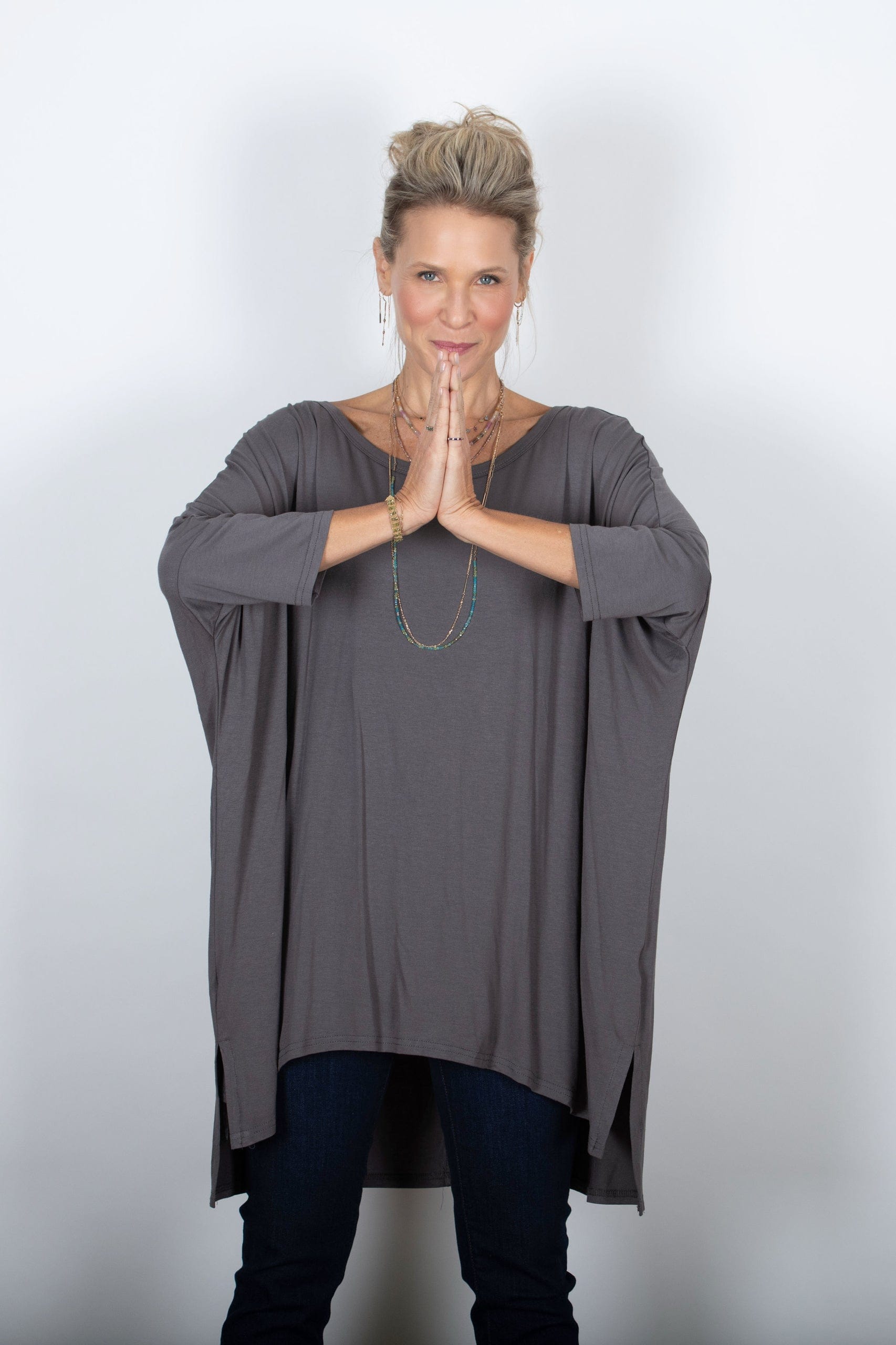 SAM חולצה אוברסייז אפורה image 9