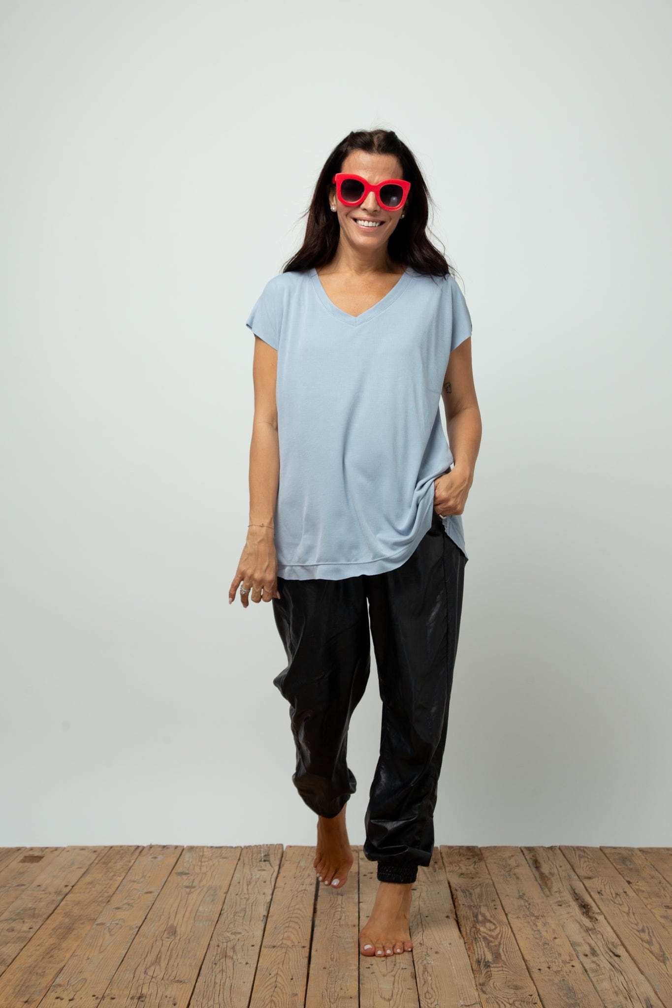 DALLY V חולצה תכלת image 6