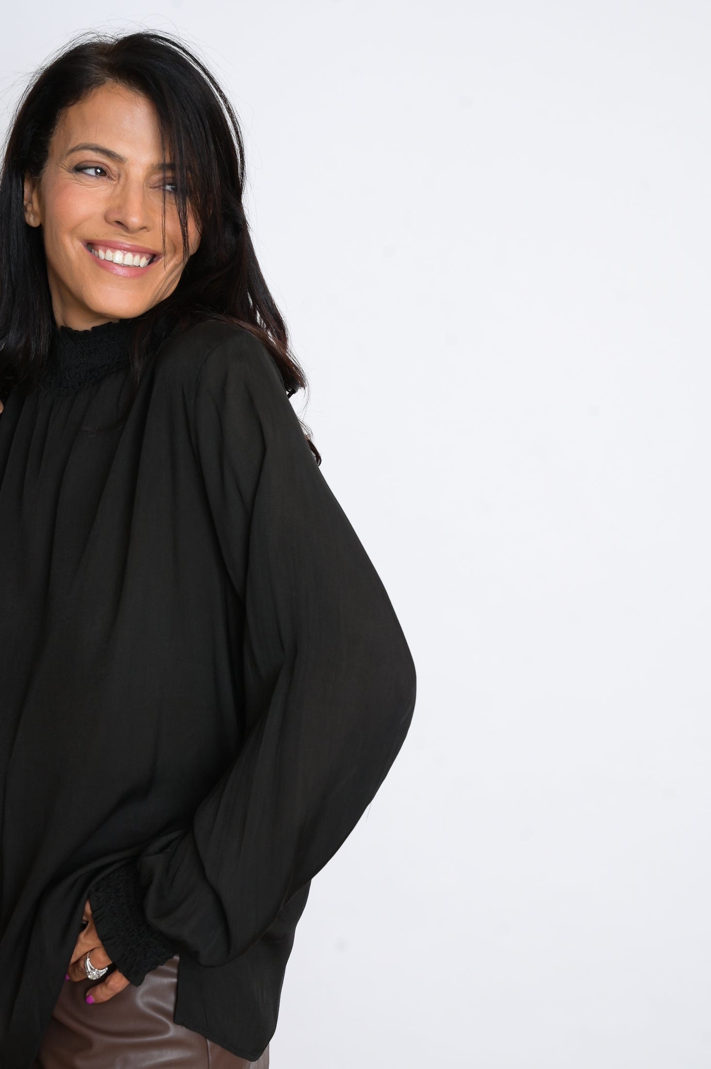 ATHEI חולצה שחורה image 9