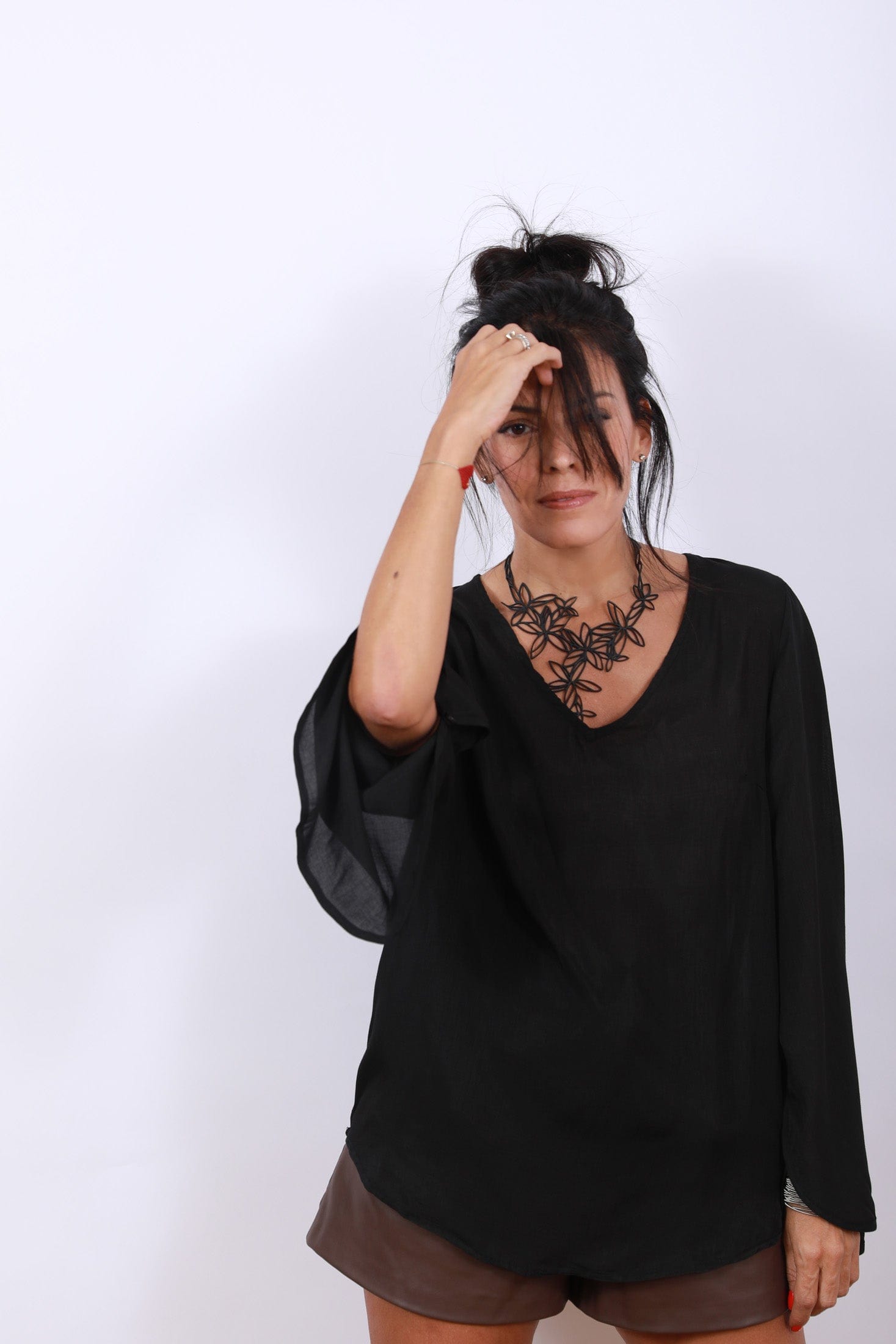 AVLON חולצה שחורה image 13