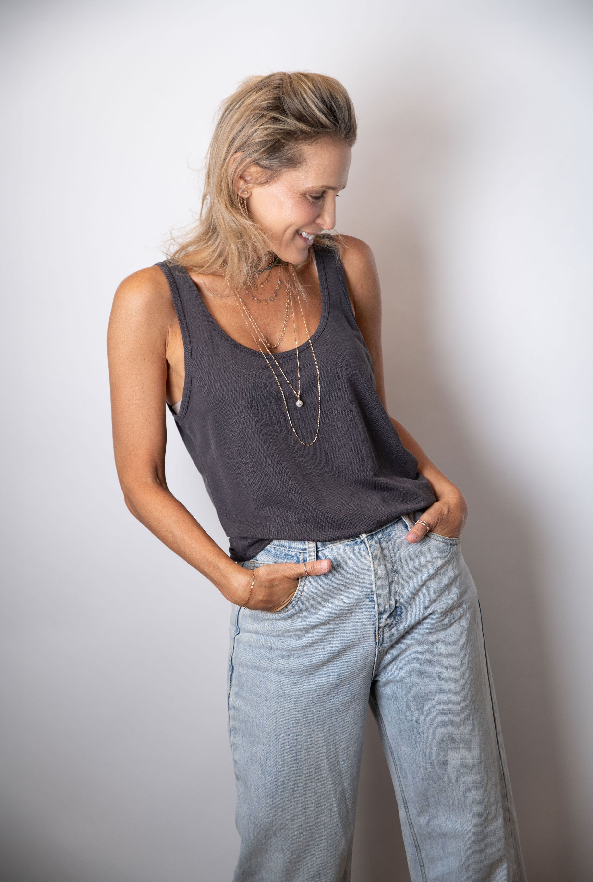 PELES גופיה קלאסית image 1