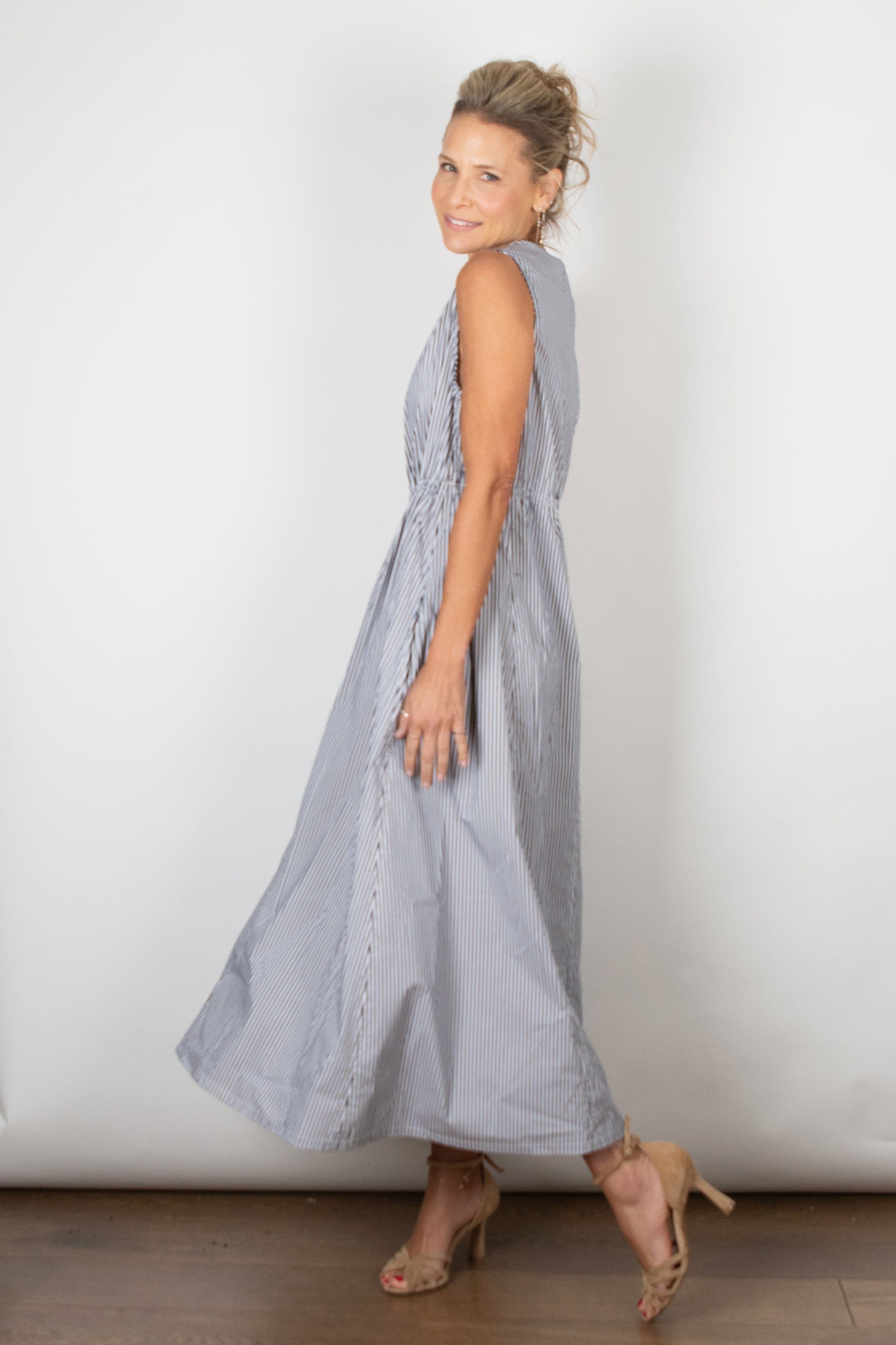 KELLY שמלה ריצ׳רצ שחור פסים image 5