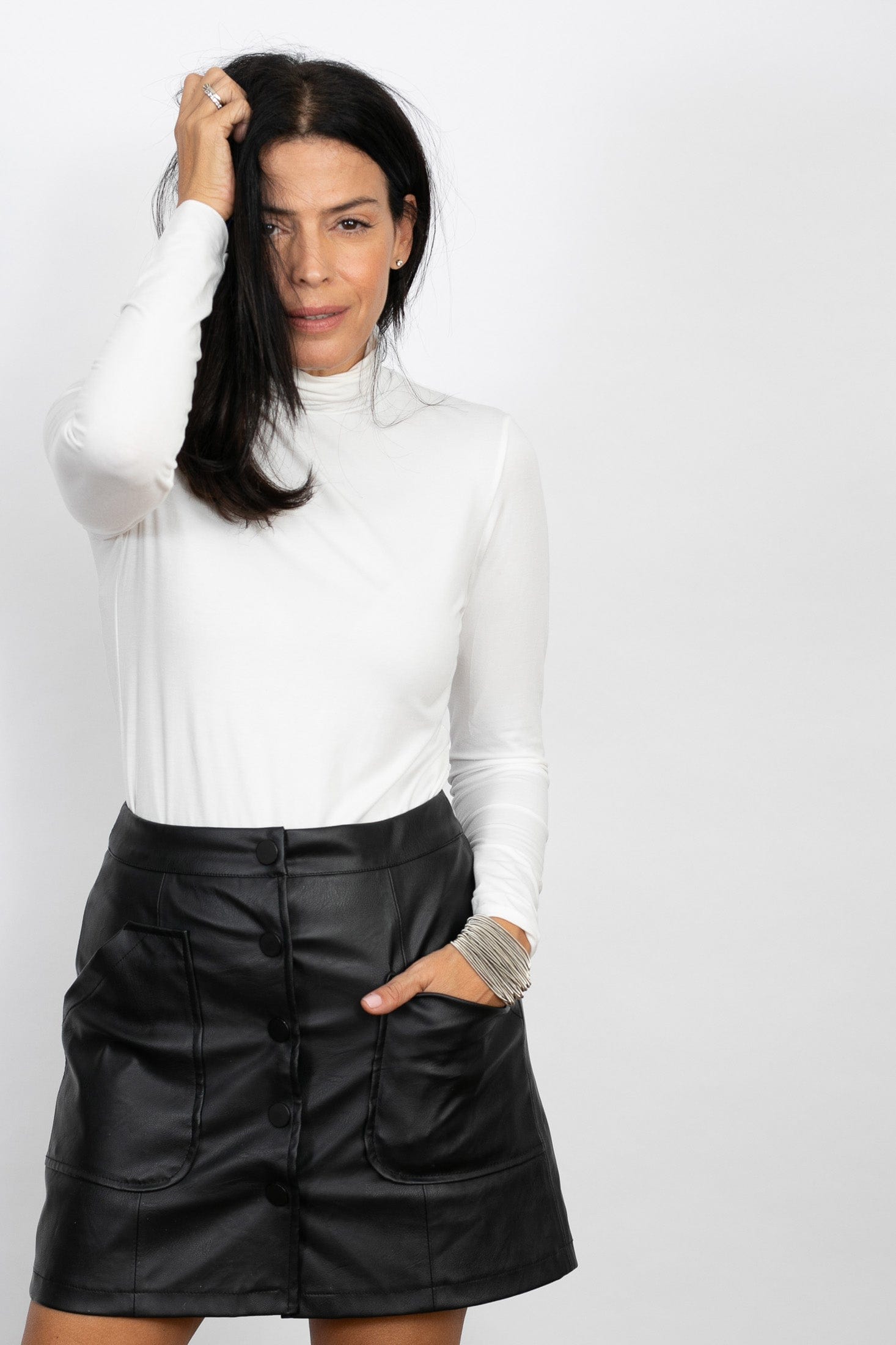 VIOLA GOLF חולצת גולף לבנה צמודה image 2