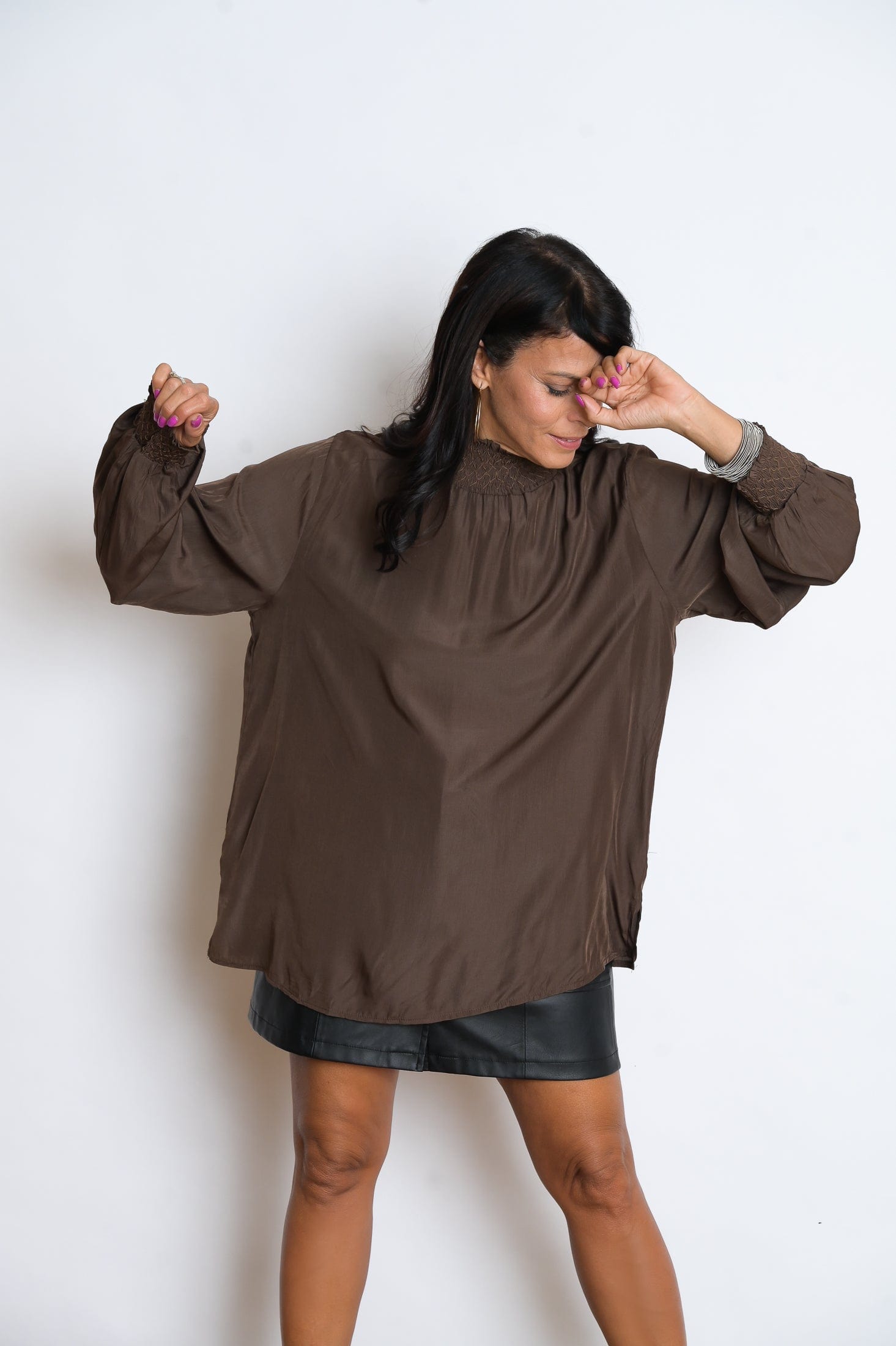 ATHEI חולצה חומה image 3