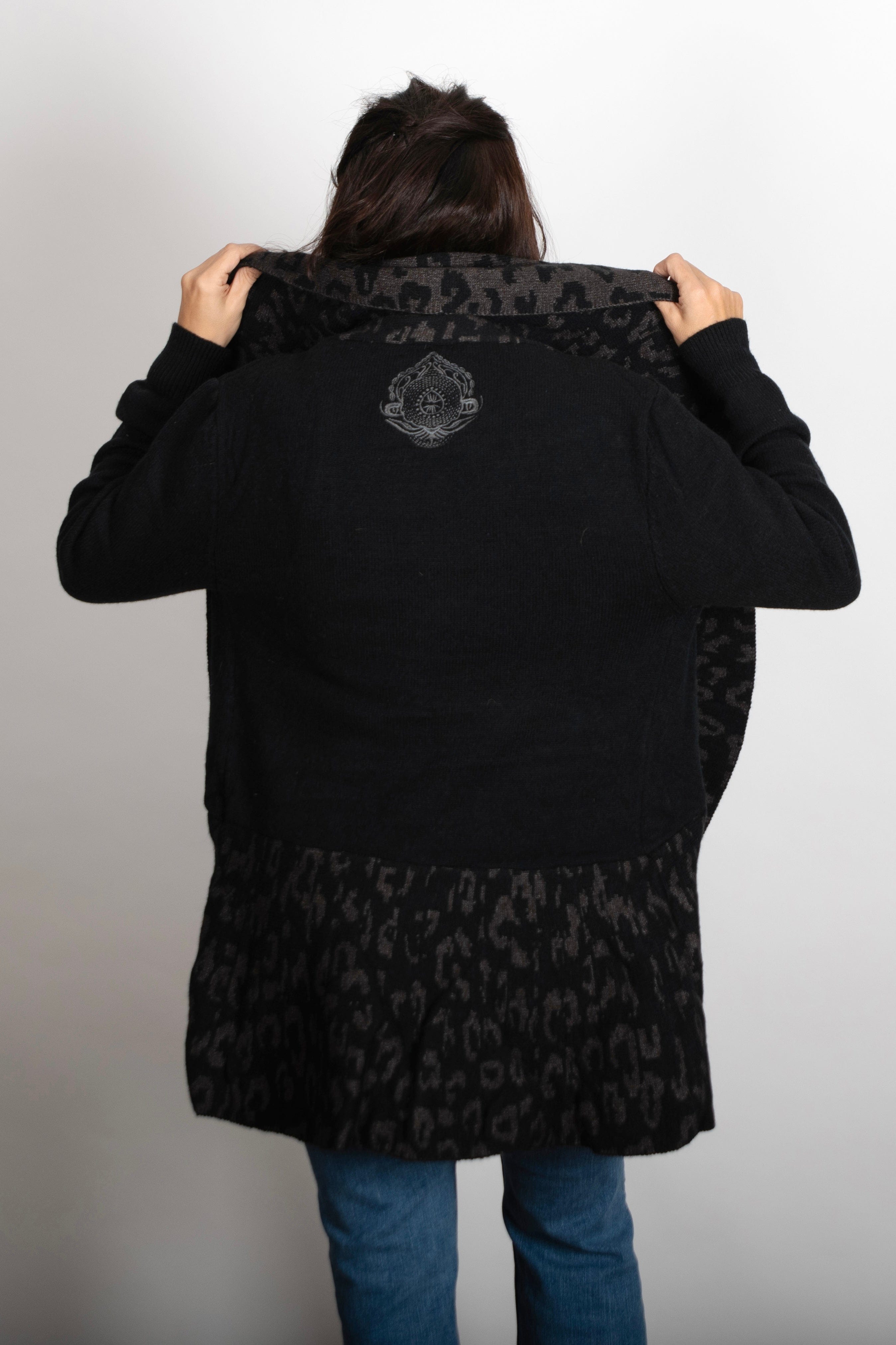 SWIFT עליונית סריג מנומרת שחורה image 7