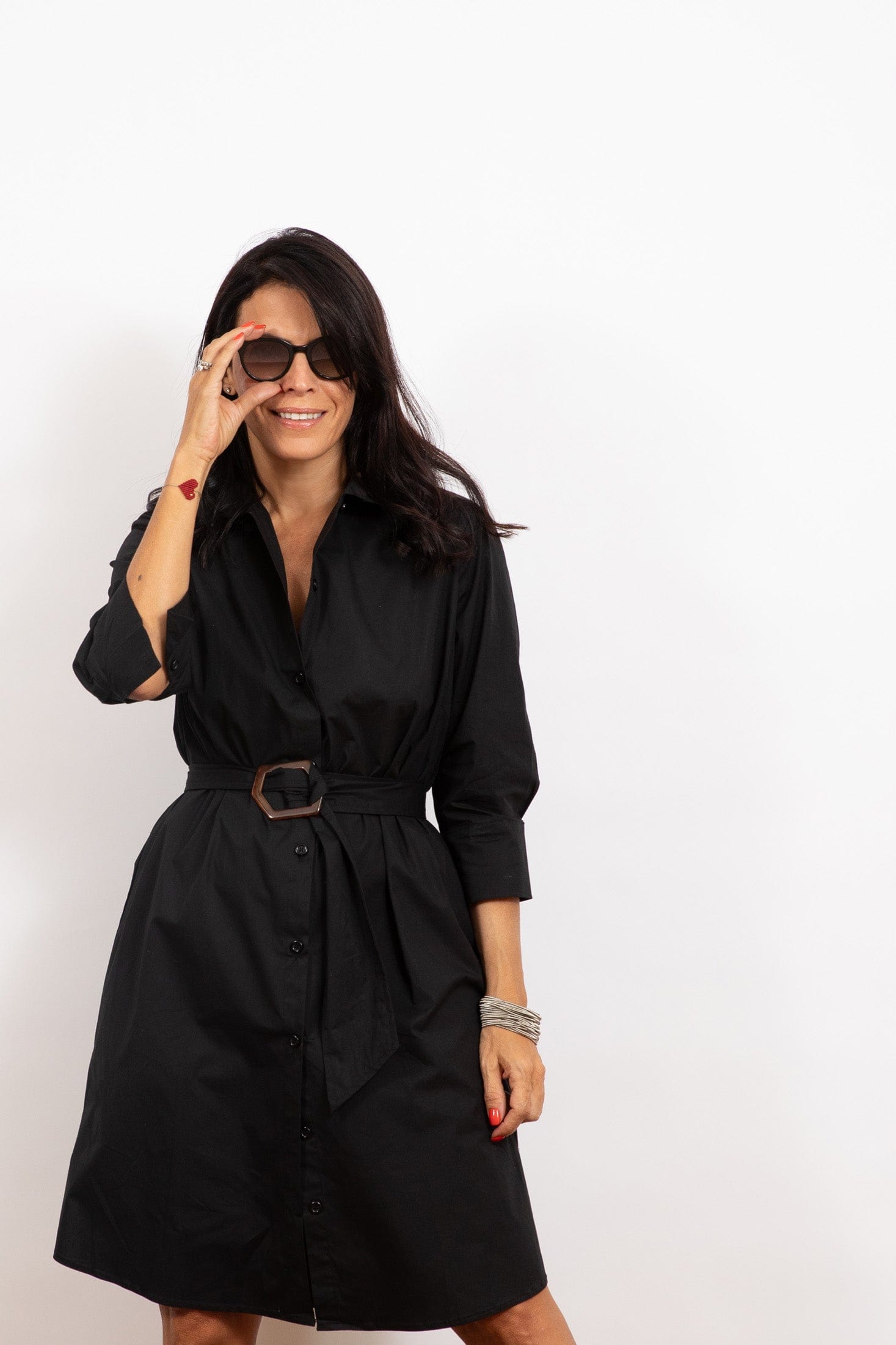 D DRESS שמלה שחורה עם חגורה image 8