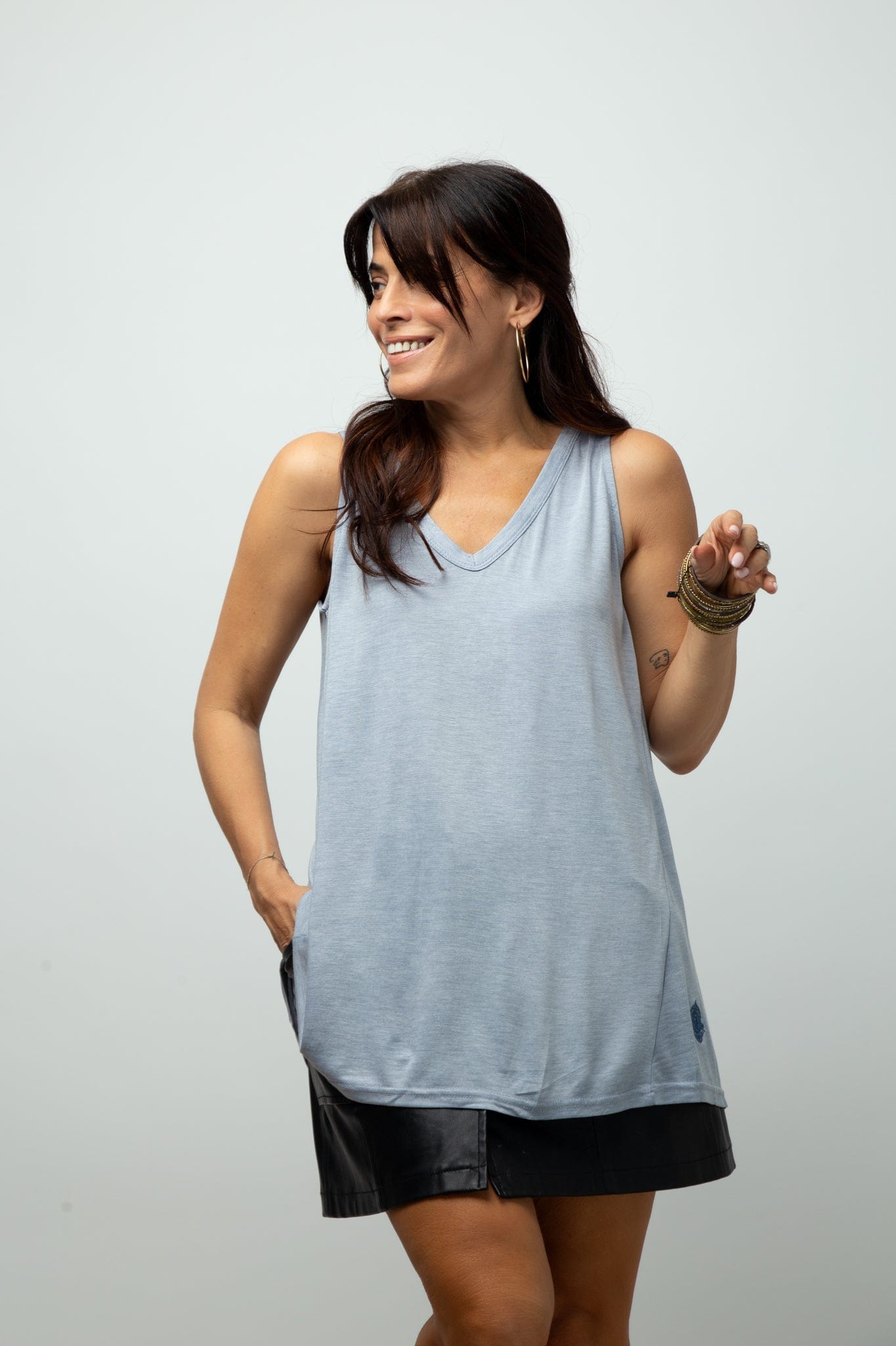 SIX V  גופייה תכלת image 6