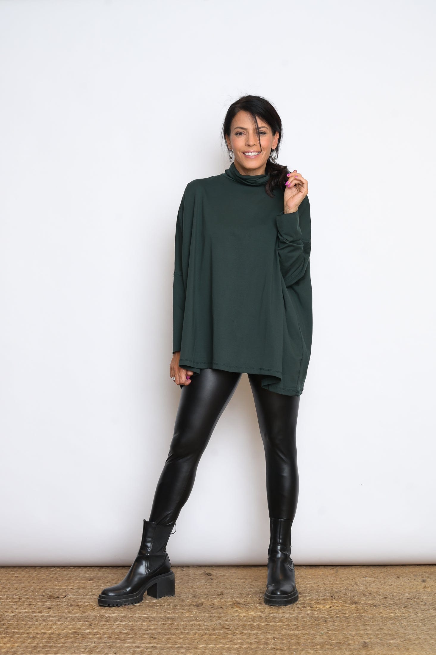 Q SHIRT גולף ירוק אוברסייז image 6