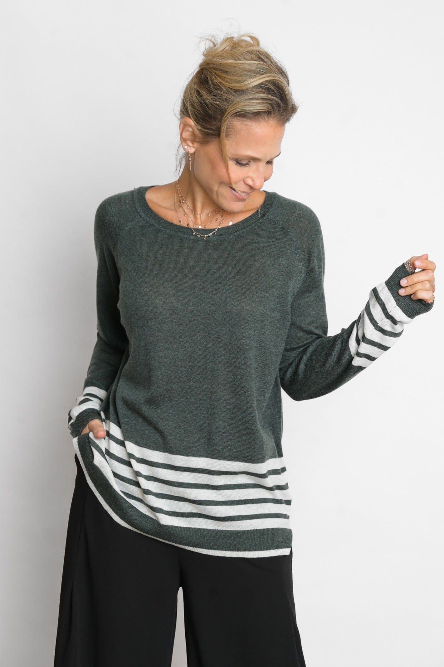 ARKI סריג פסים ירוק לבן image 0