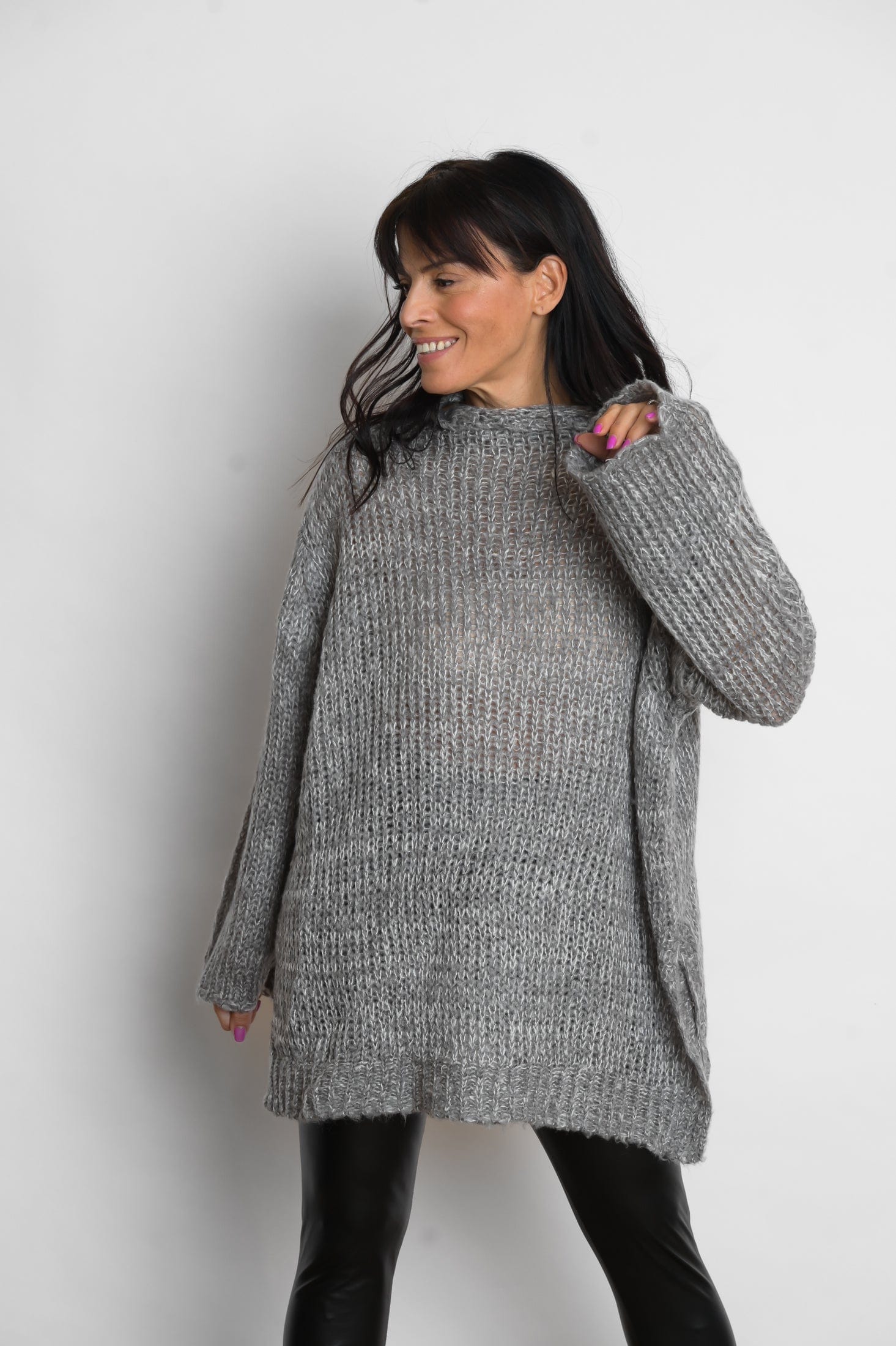 KEA  טוניקה סריג אוברסייז אפורכהה לבן image 3