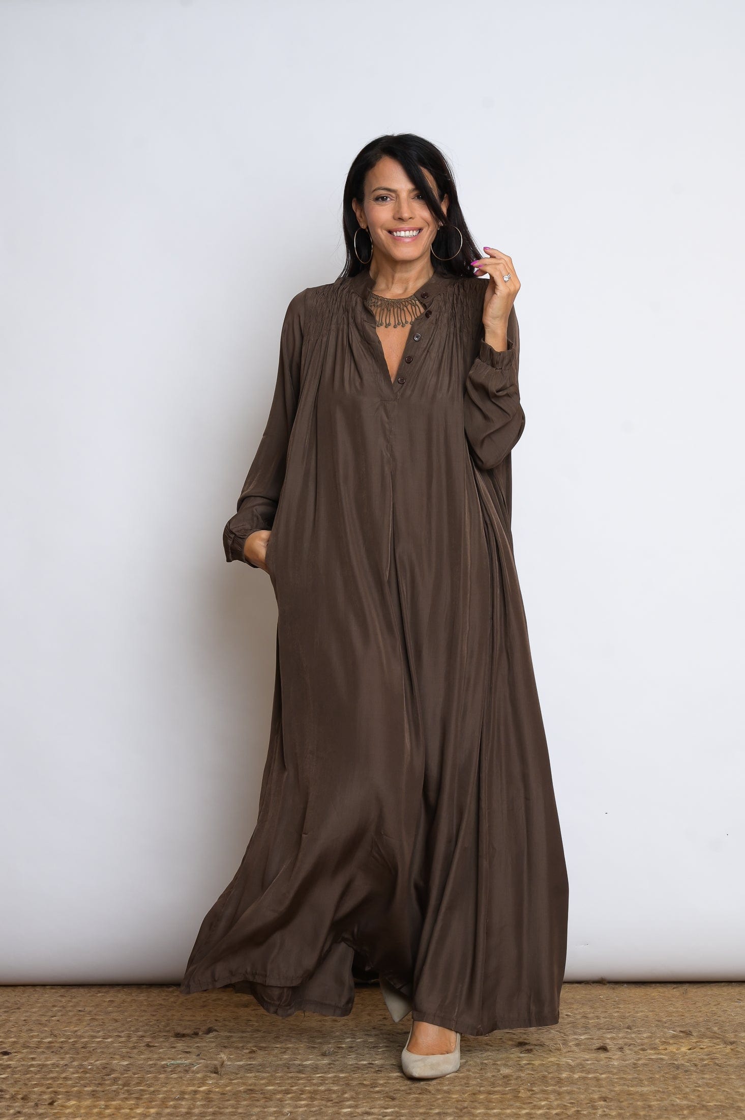 RANA שמלת אוברסייז חום image 12