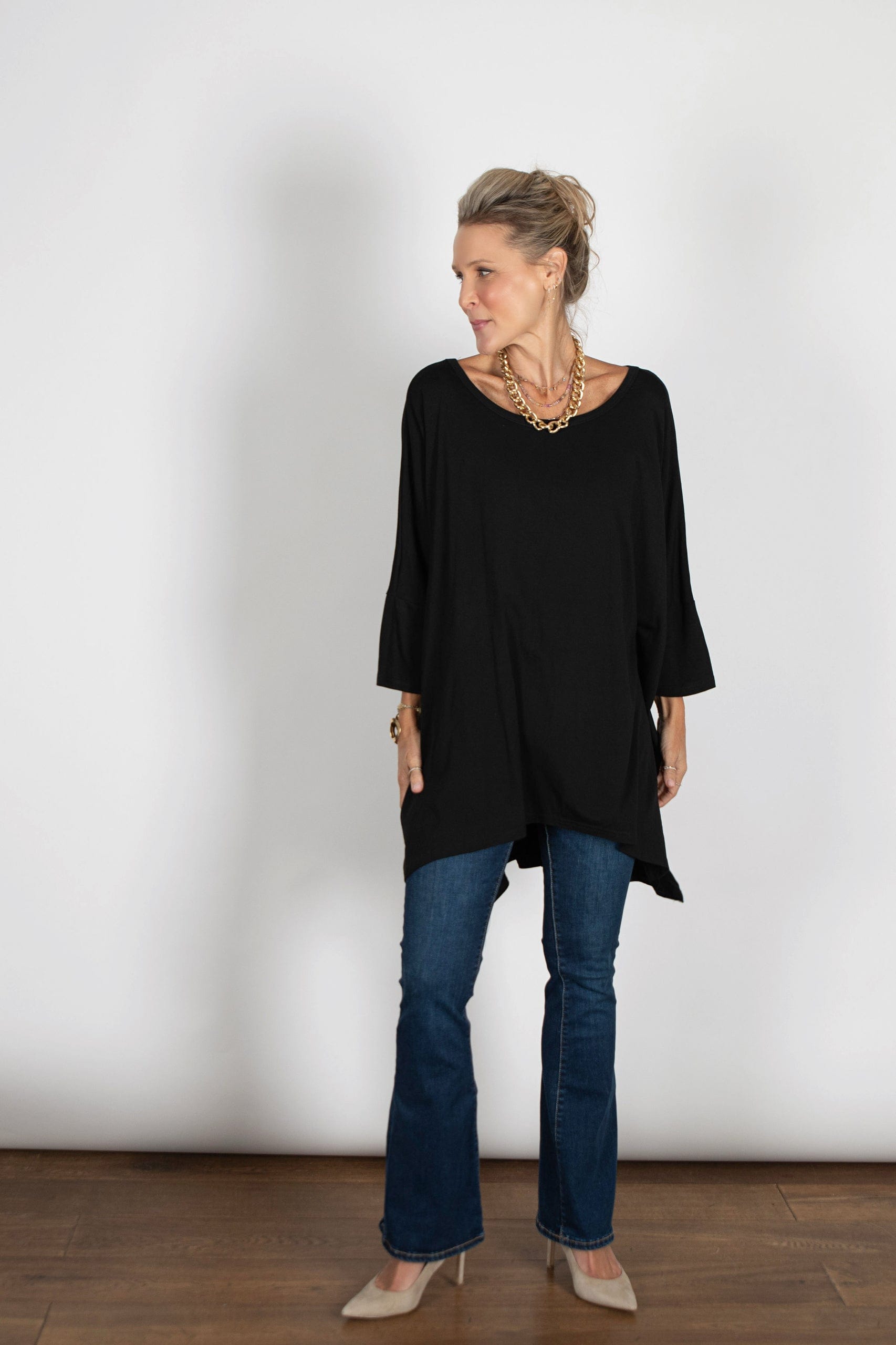 SAM חולצה אוברסייז שחורה image 4