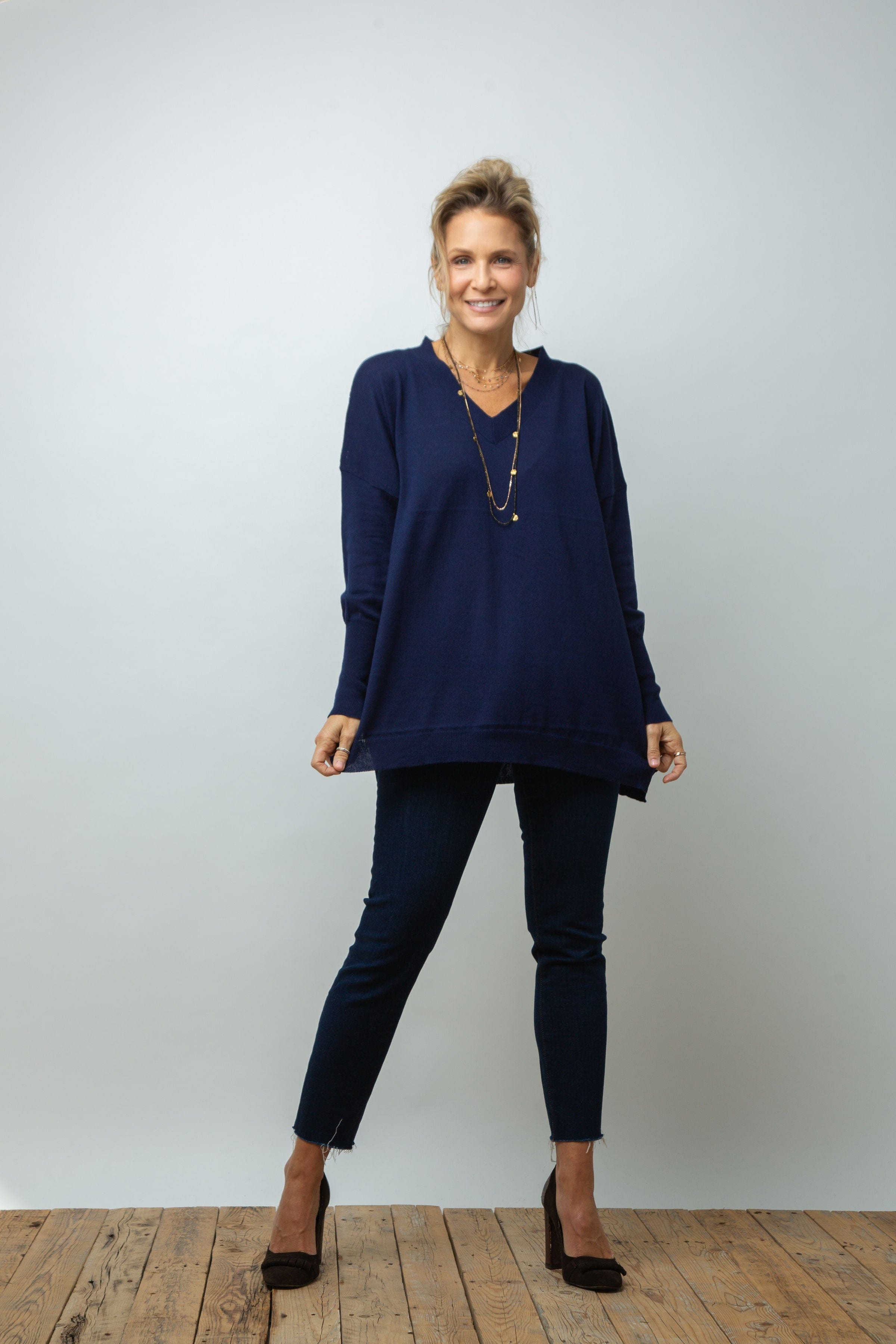 ST. ANTON  V סריג אוברסייז כחול image 1