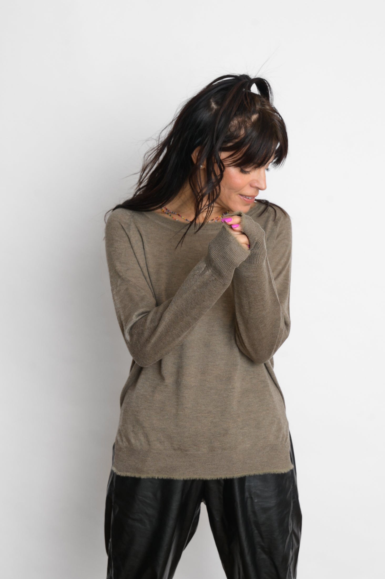 LIPSI סריג עגול חום אדמה image 3