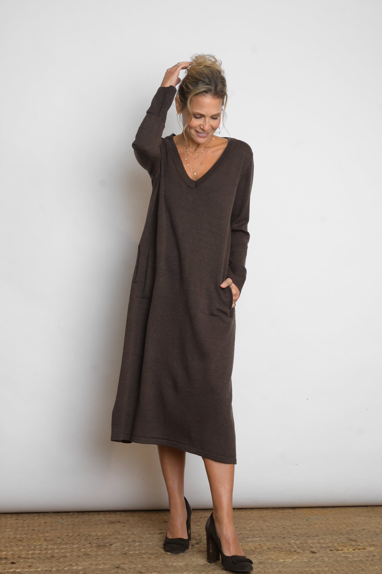 NIMOS V שמלת סריג חומה image 5