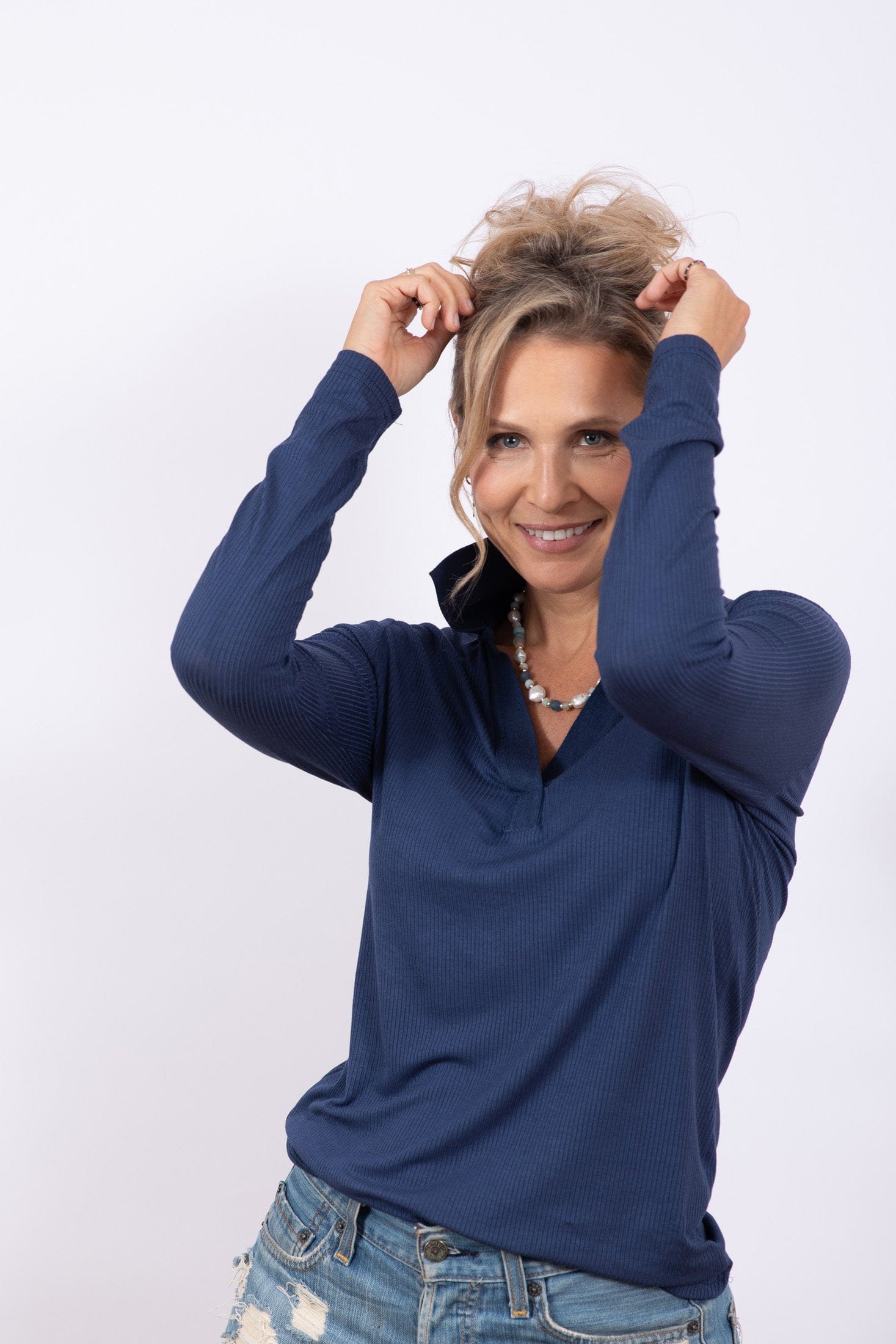 I SHIRT  חולצה כחולה image 1