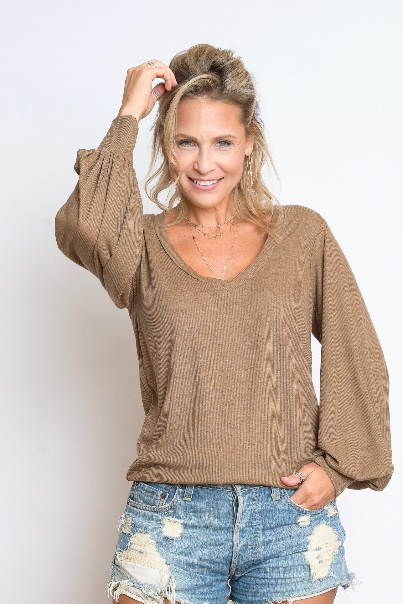 N SHIRT  חולצה חומה מעוצבת image 0