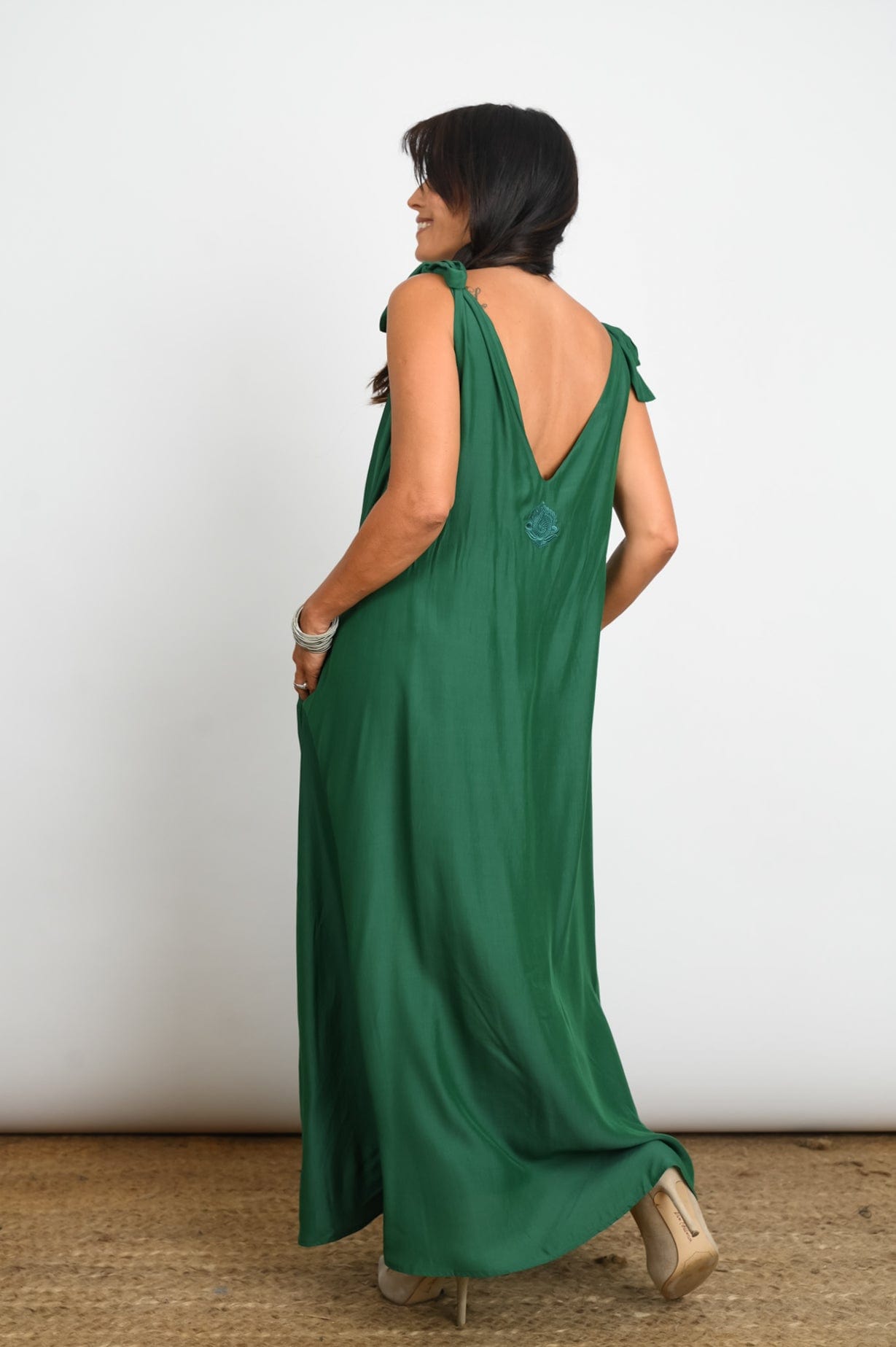 FLY  שמלה ירוקה כתפיות קשירה image 4
