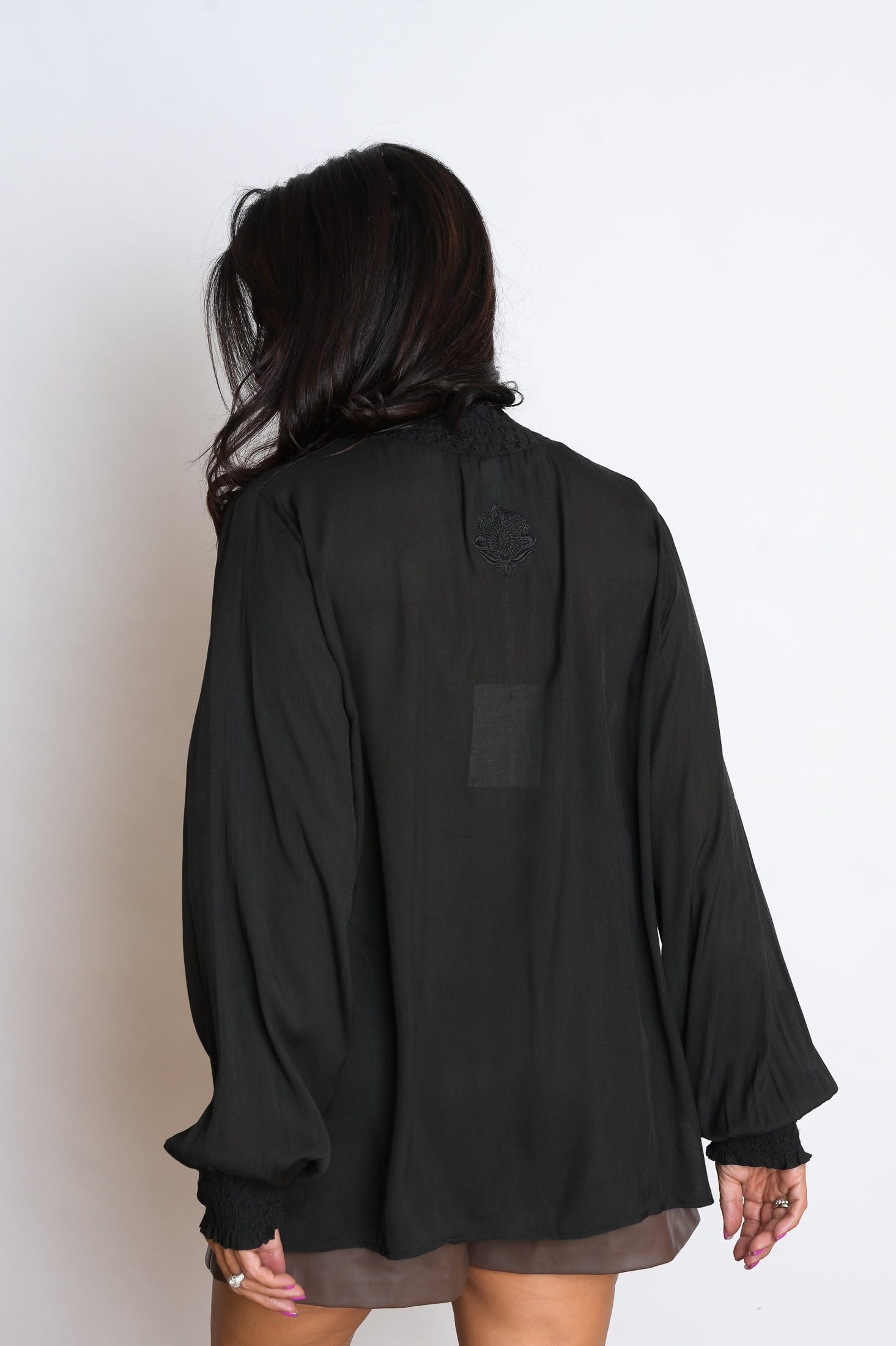 ATHEI חולצה שחורה image 8