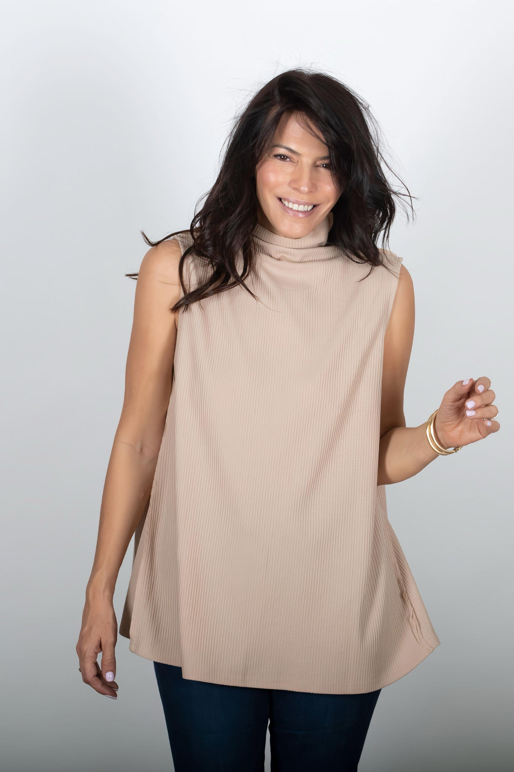 NOAM גופיית מיני גולף קאמל וופל image 2