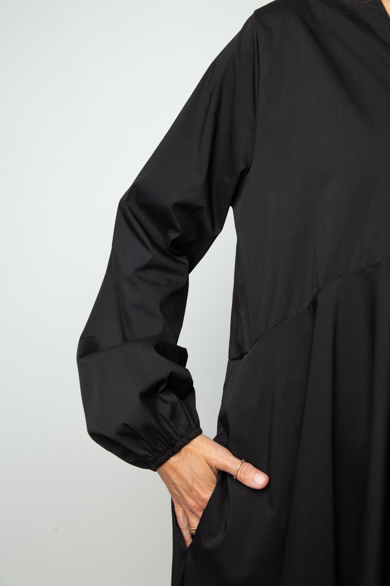 BRAY DRESS  שמלה מקסי שחורה אוברסייז image 5