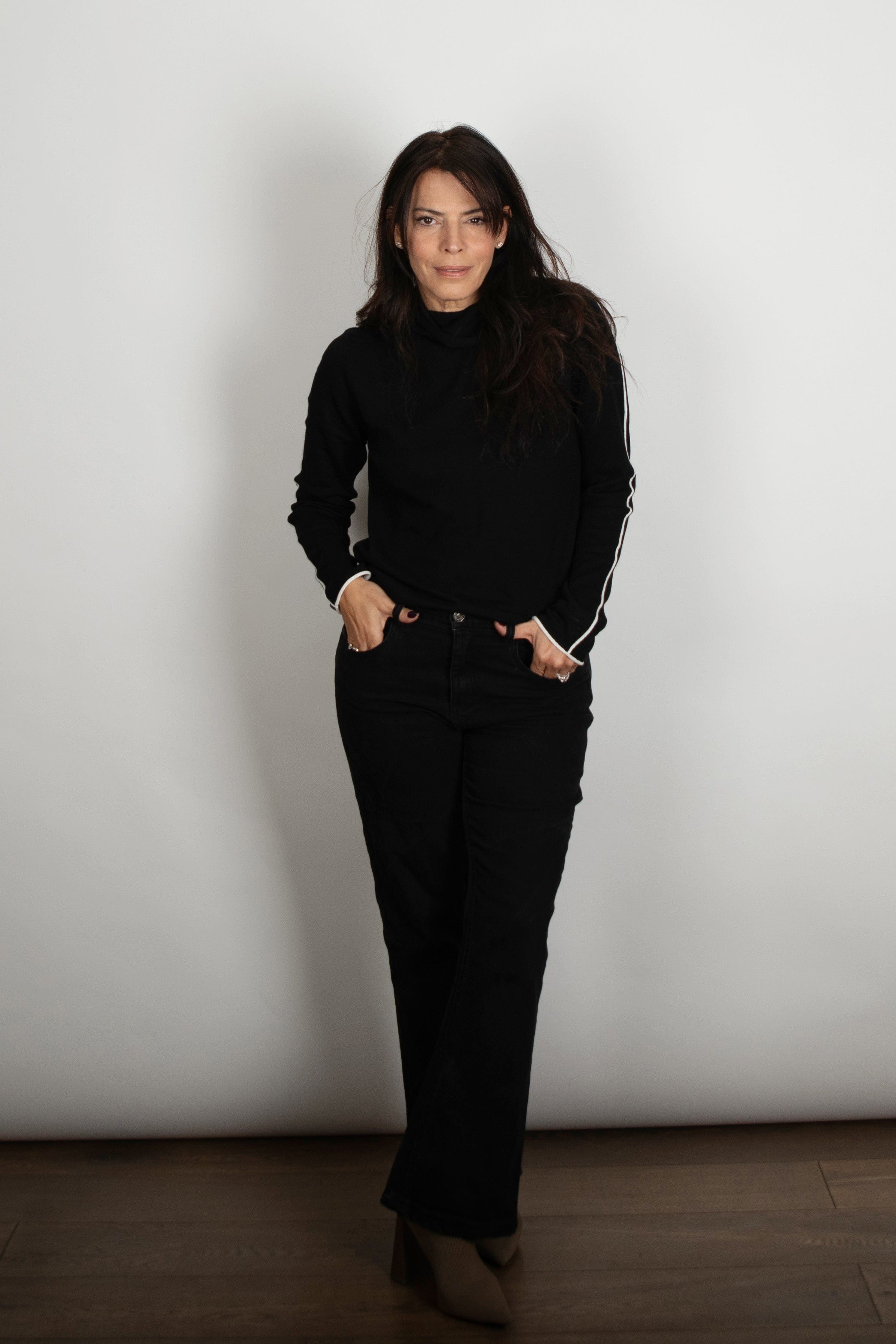 DONNA סריג גולף שחור image 3