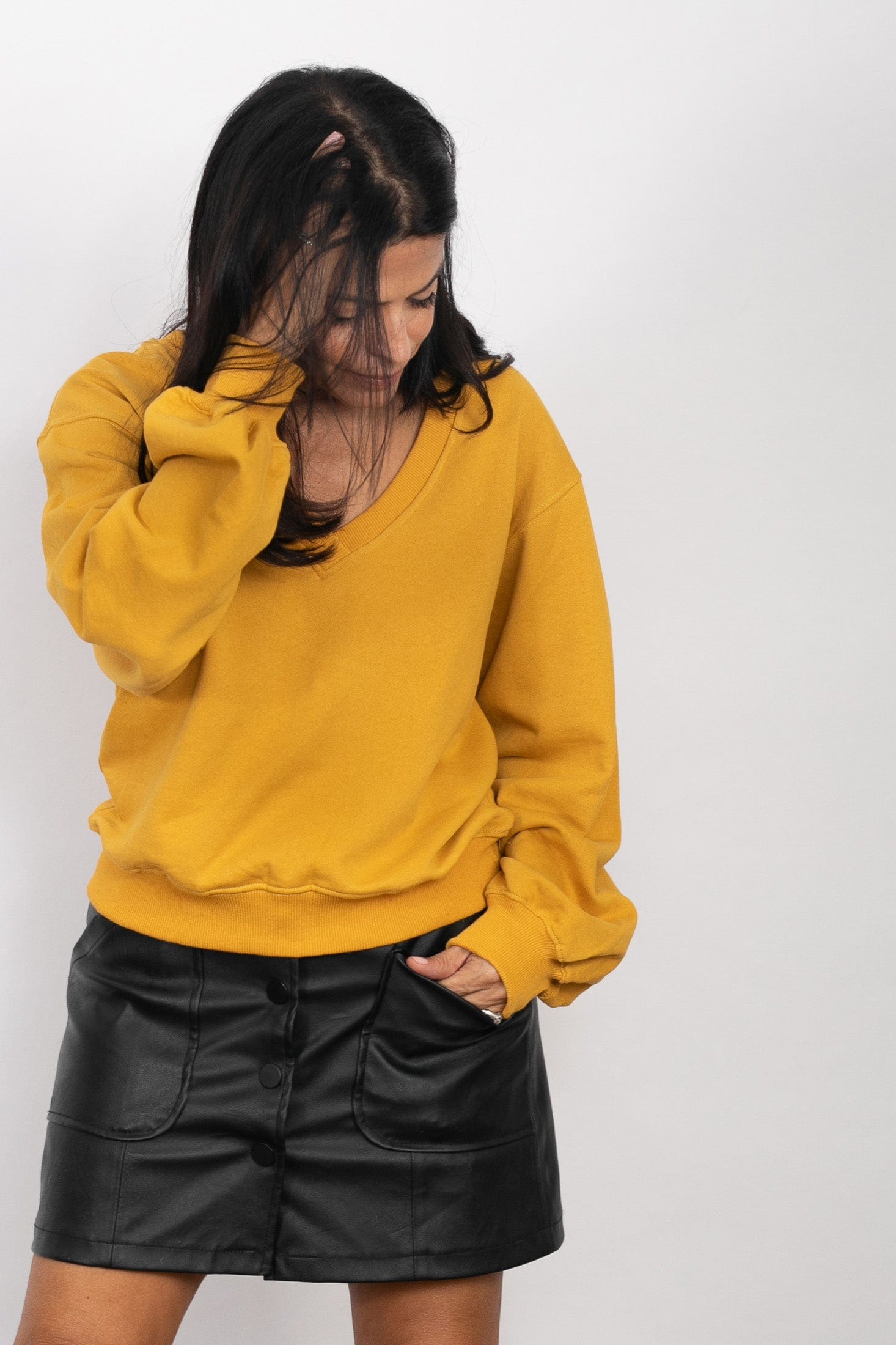 PEAR V  חולצת טרנינג חרדל image 5