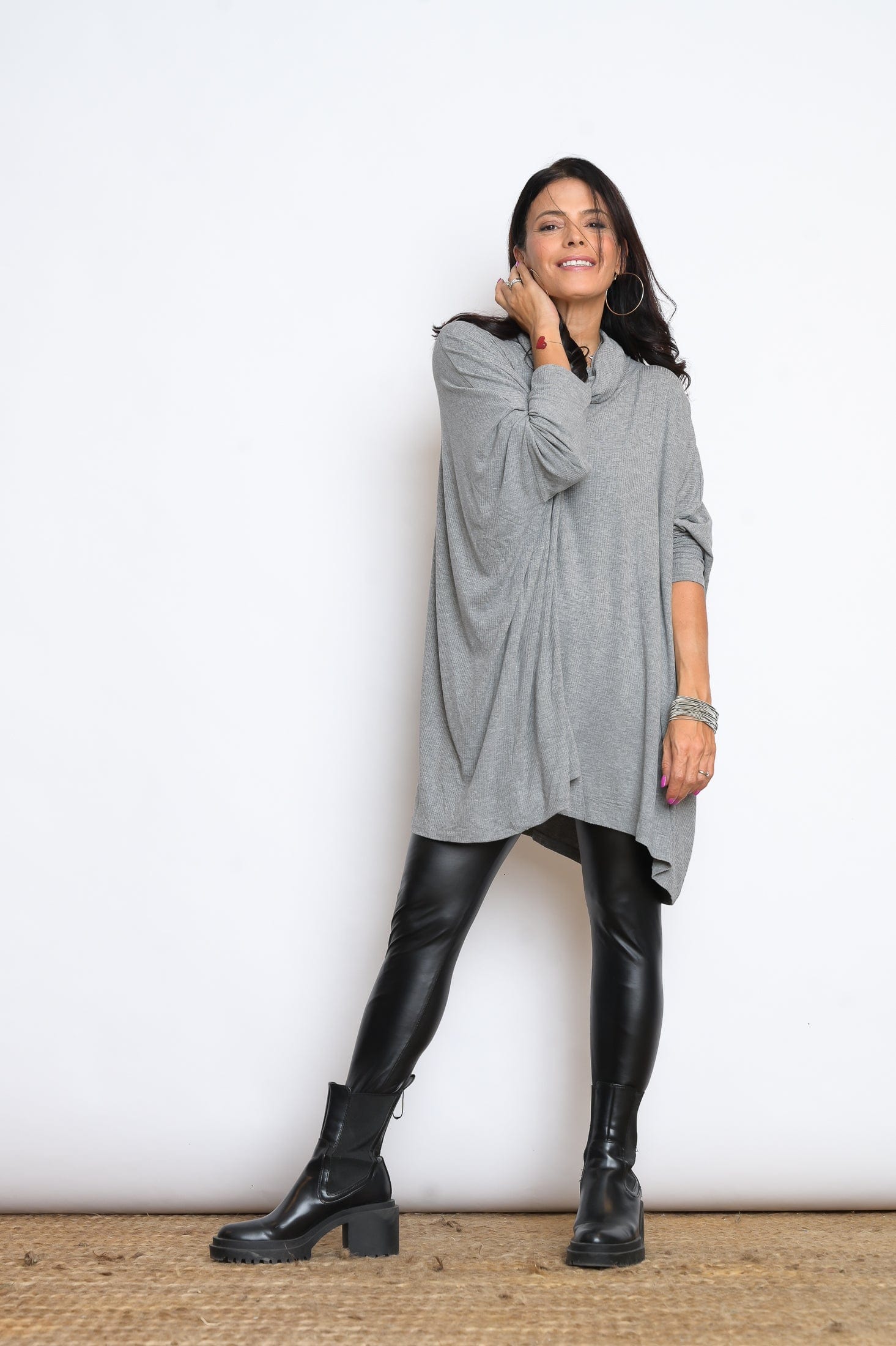 K SHIRT   גולף אפור אוברסייז image 5