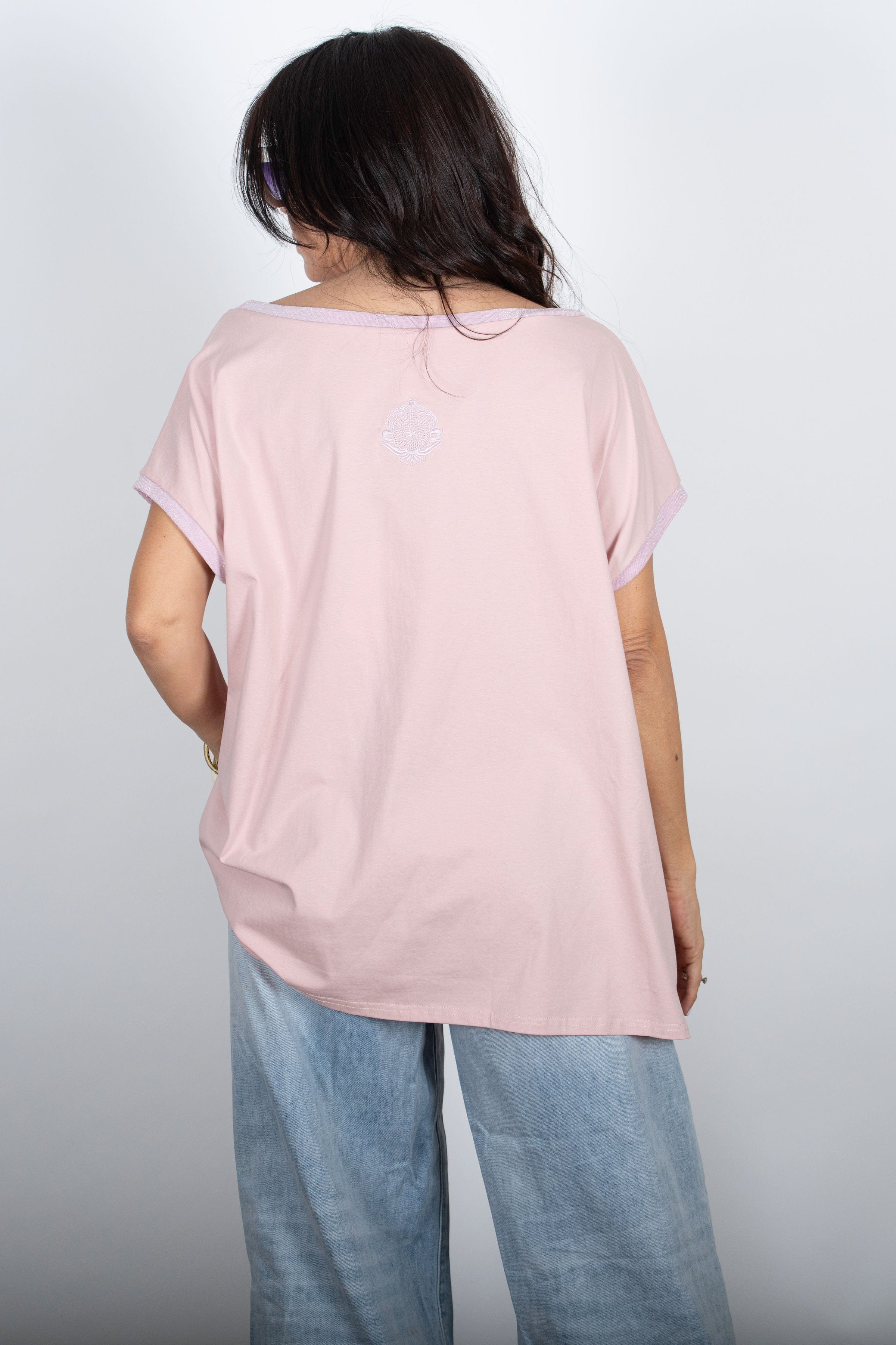 OFER חולצה ורודה אוברסייז image 5