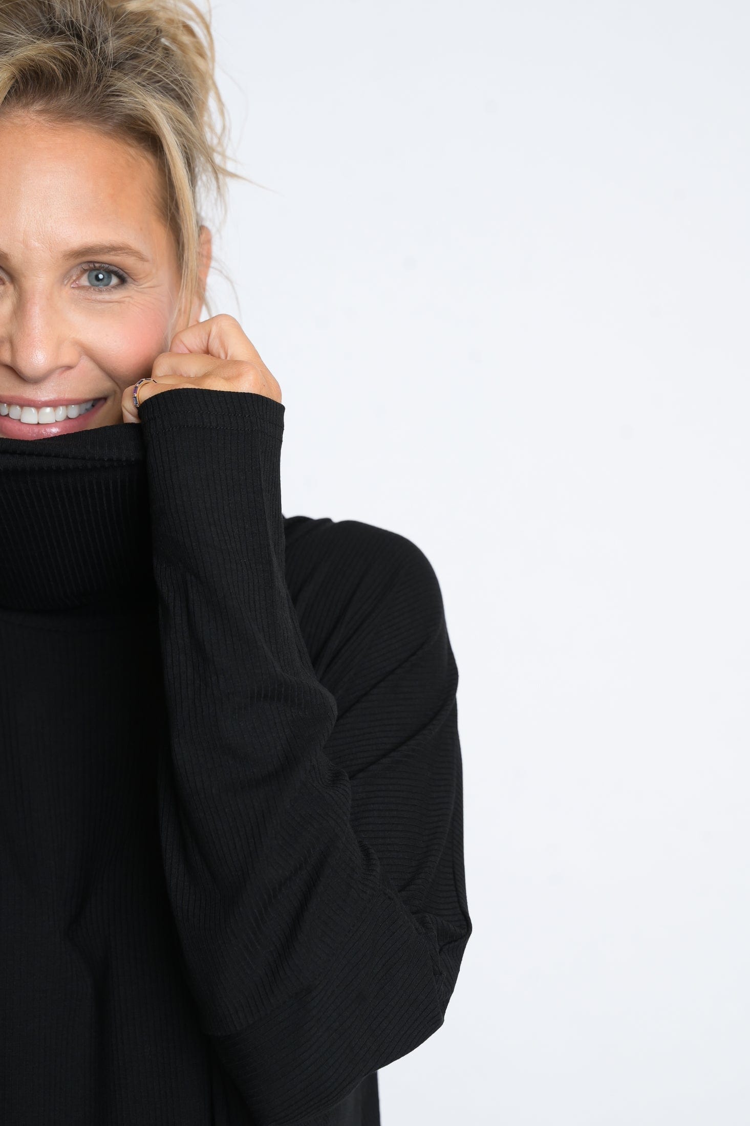 K SHIRT   גולף שחור אוברסייז image 8