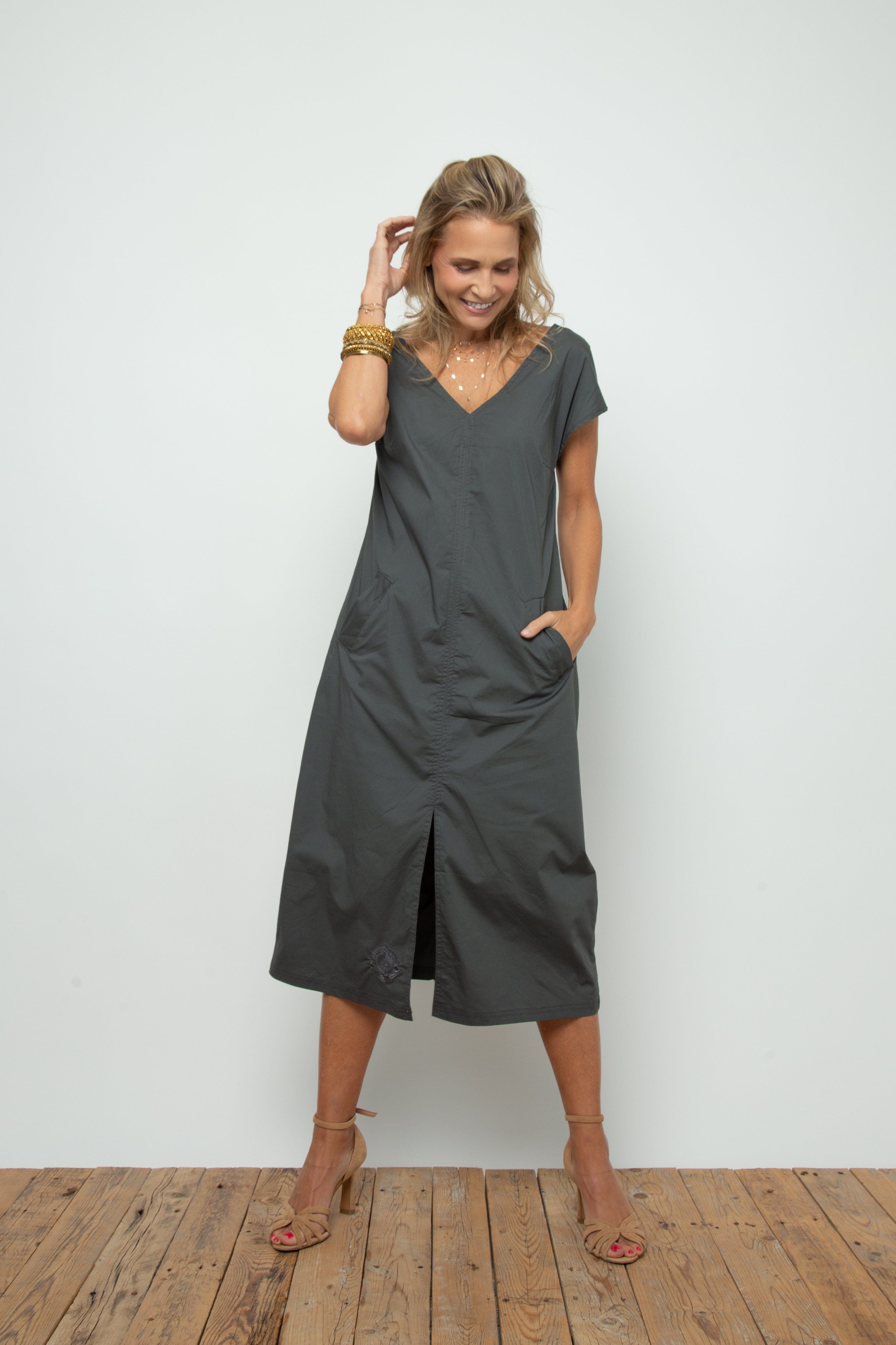 POOLY NEW שמלה מעוצבת אפור  זית  image 8