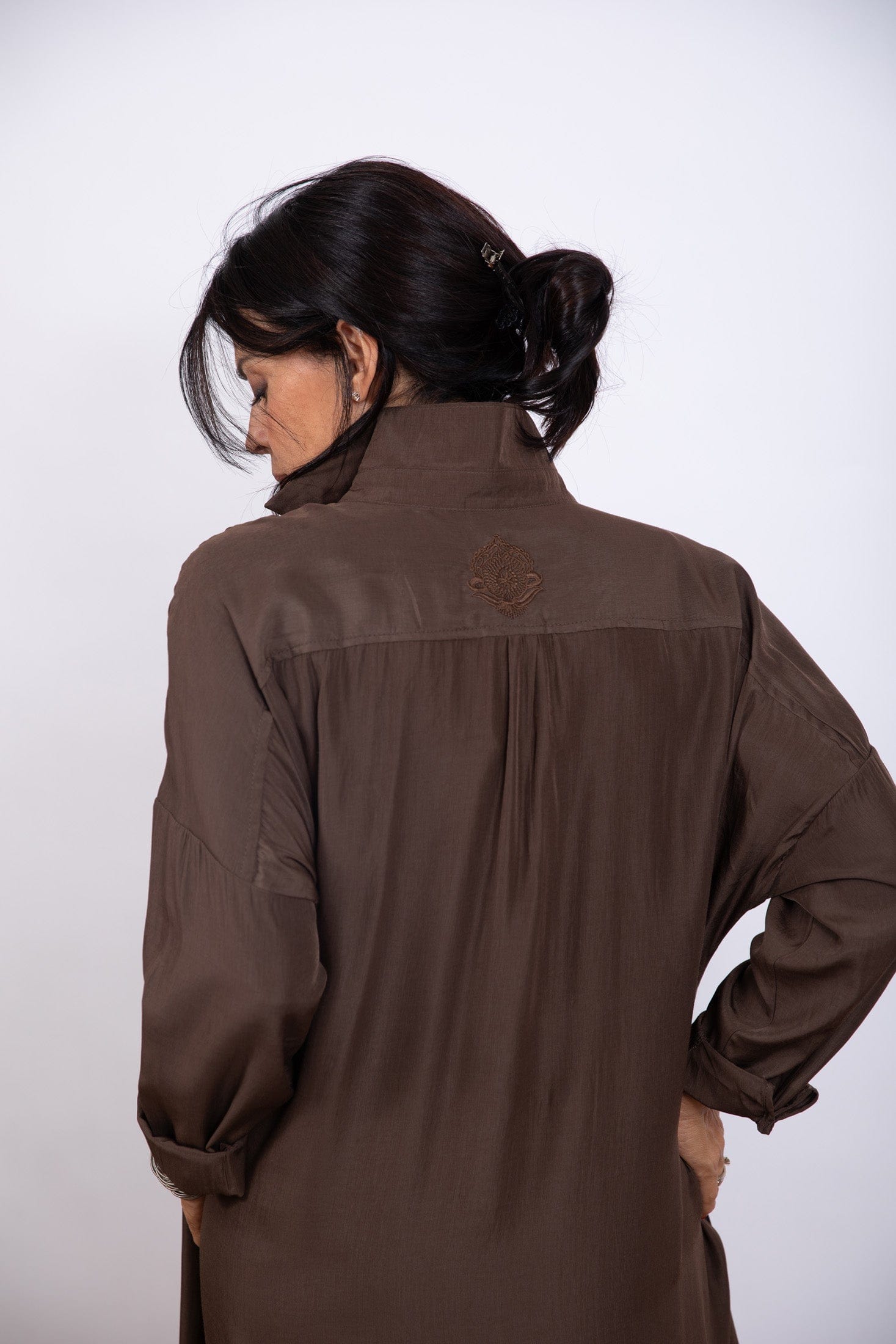 DEMON שמלה חומה מקסי image 3