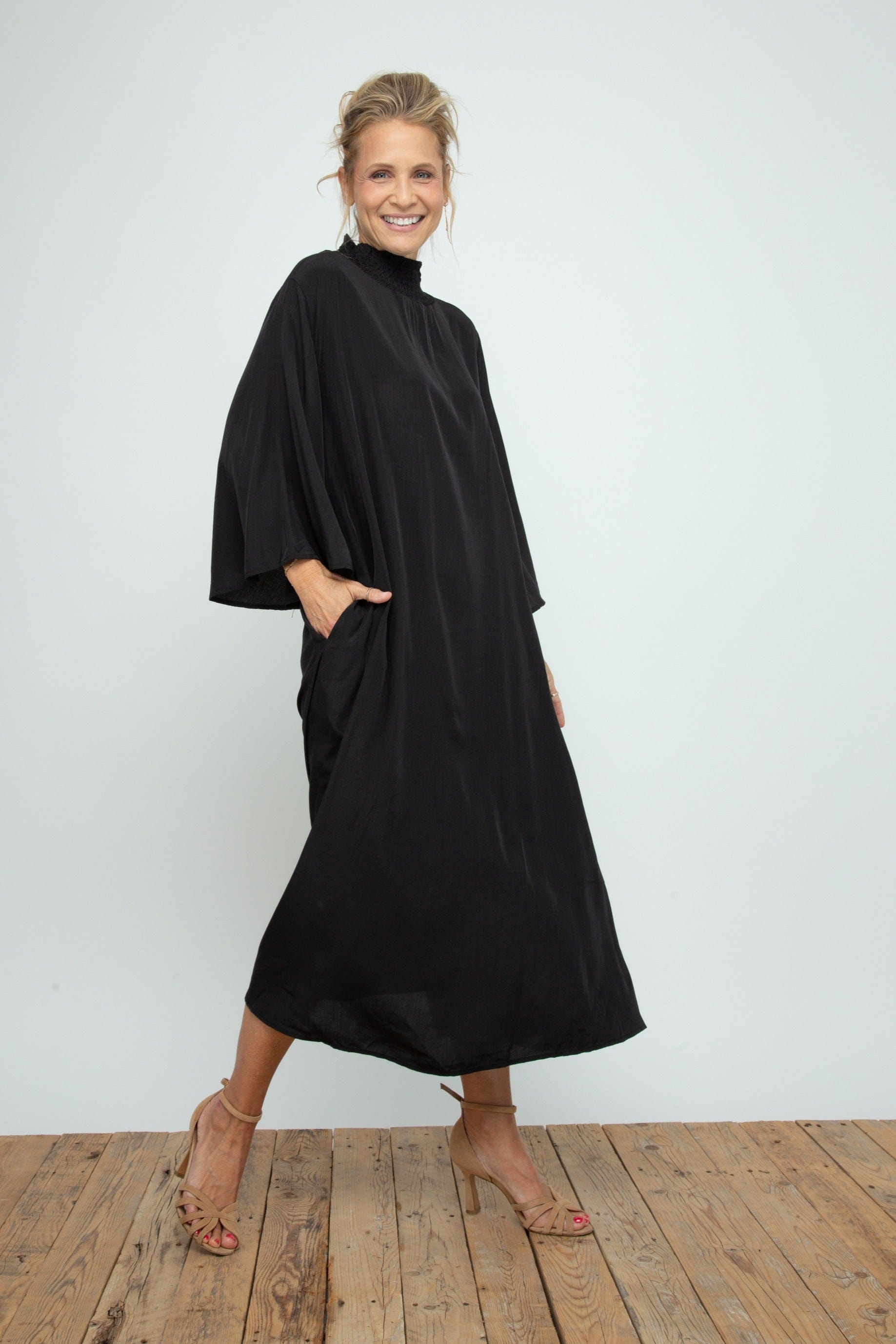 TLTAENA NEW   שמלה שחורה image 1