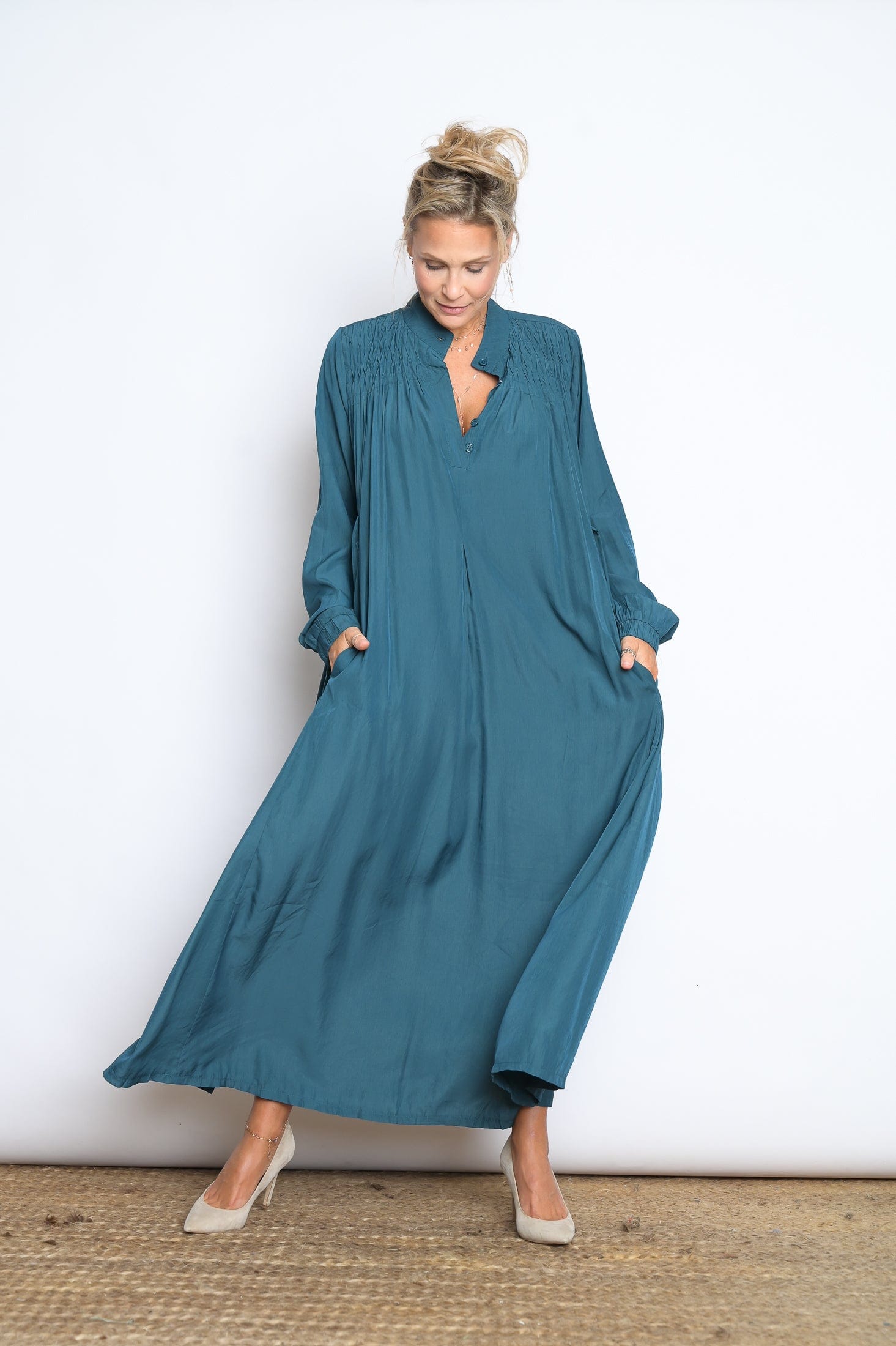 RANA שמלת אוברסייז image 0