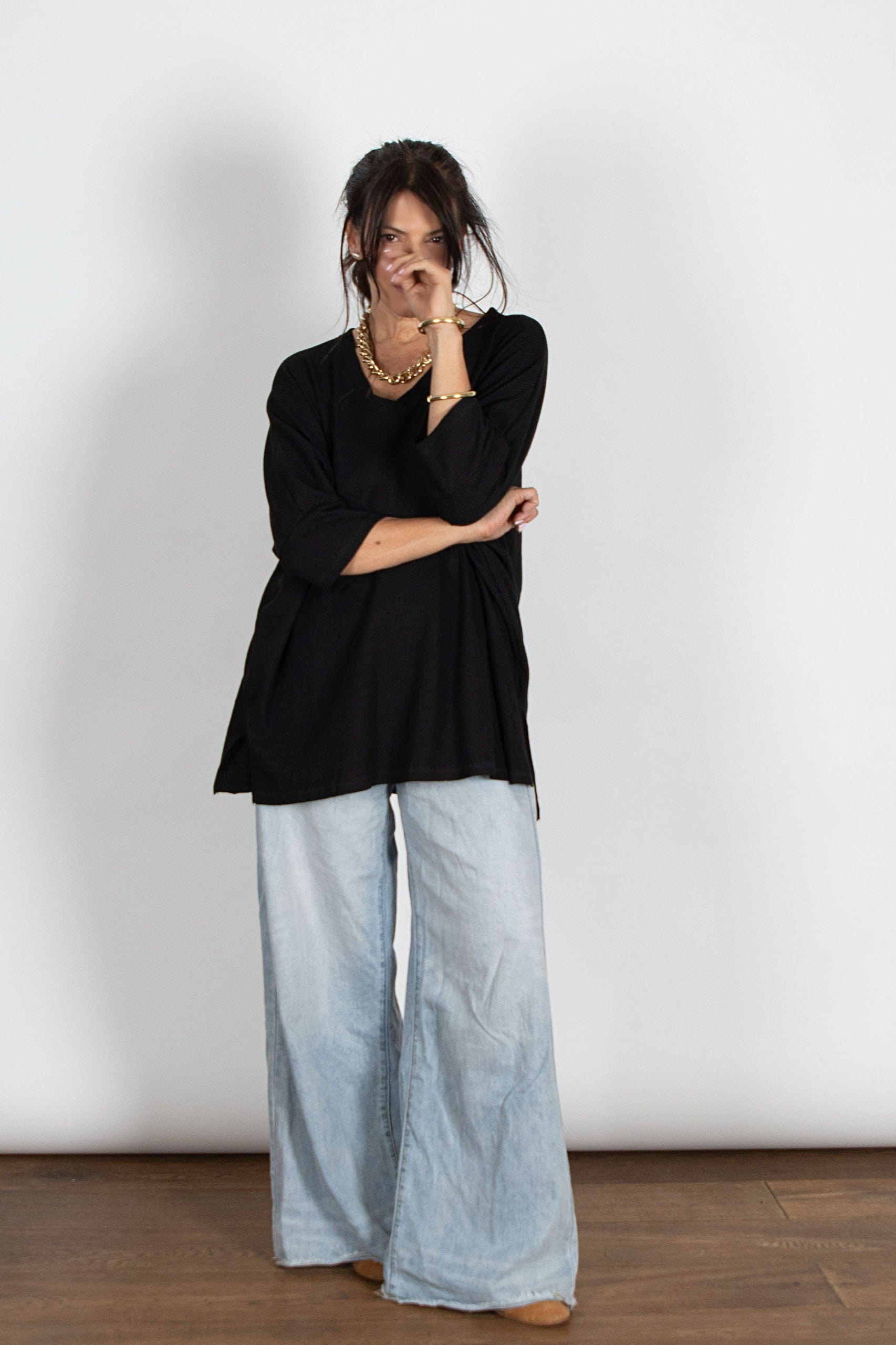 BABL חולצת אוברסייז שחורה וופל image 3