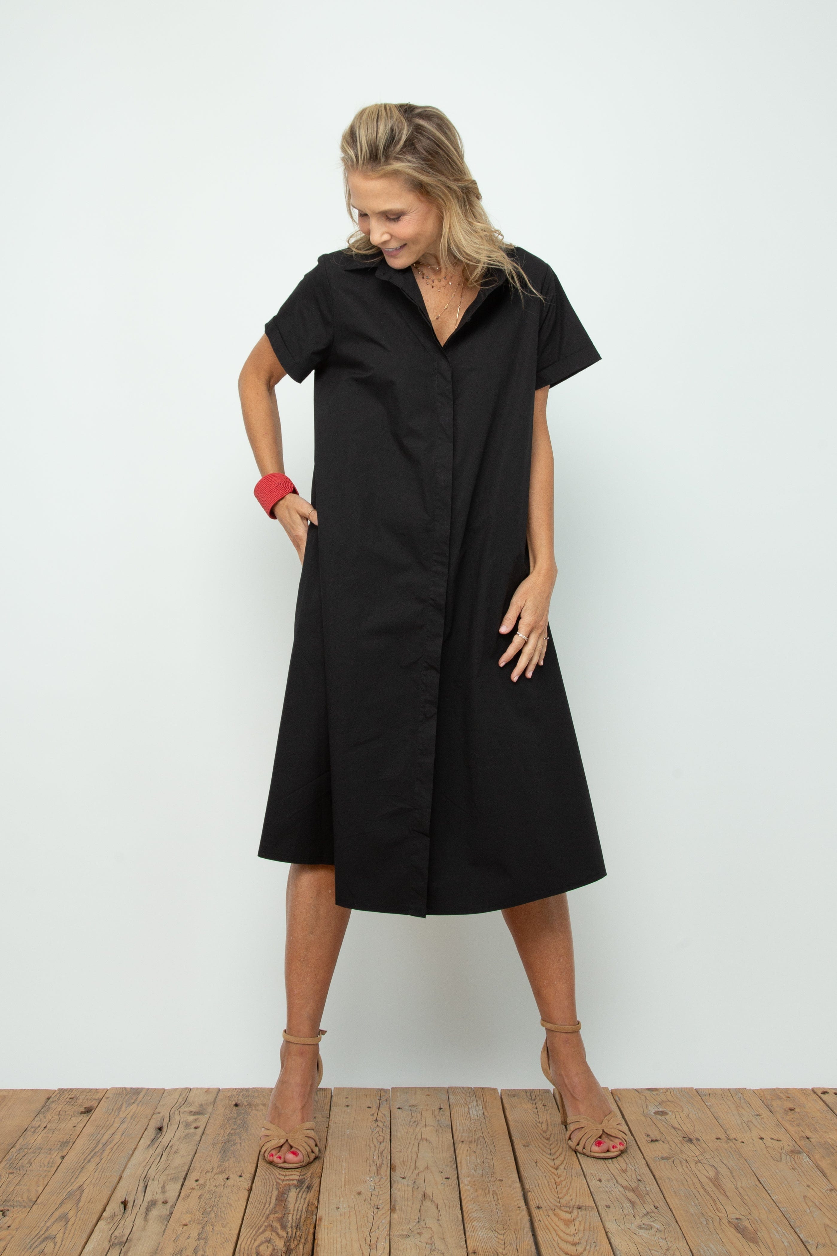 THREE שמלה שחורה אוברסייז image 6