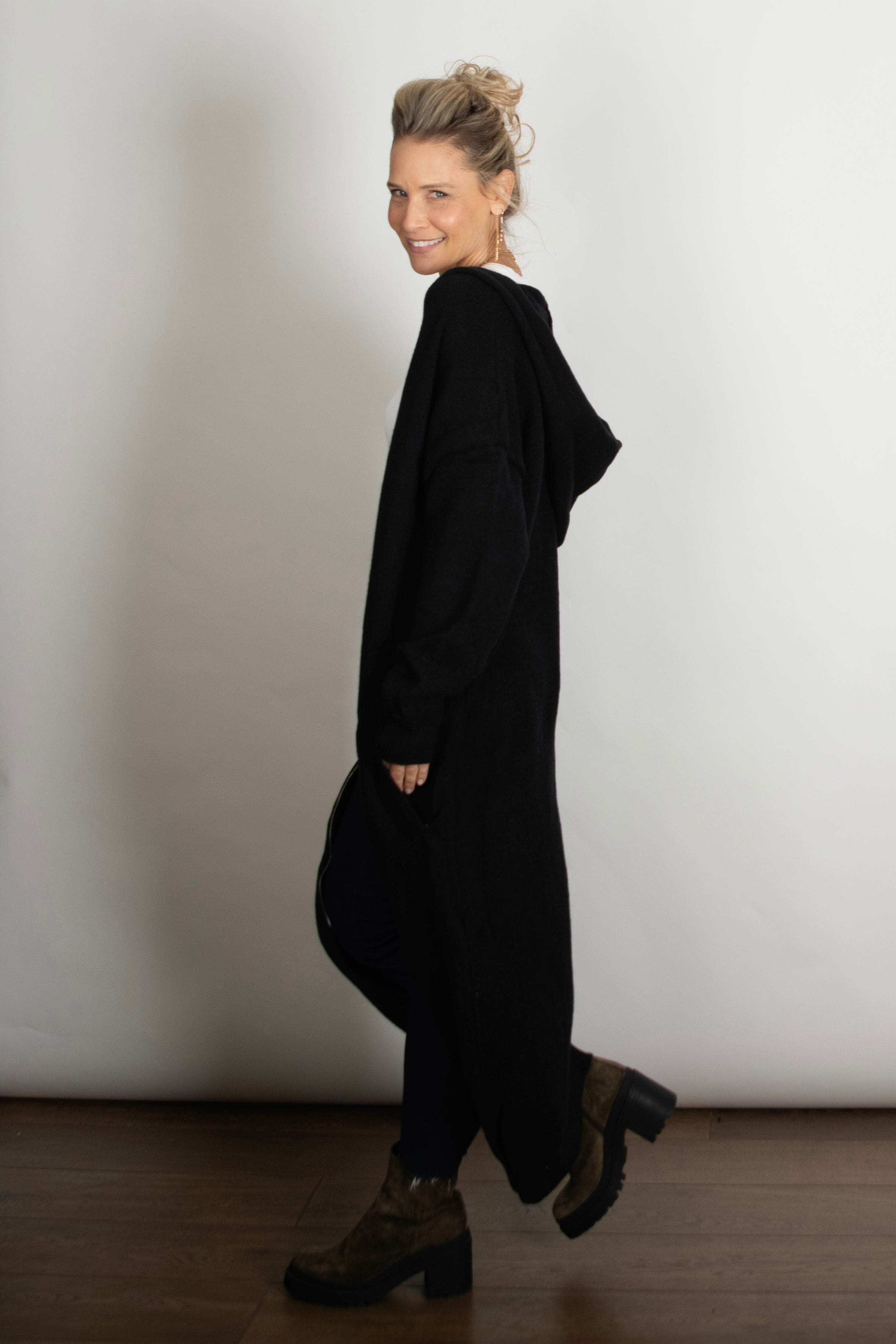 BEYONCE עליונית סריג שחורה image 2