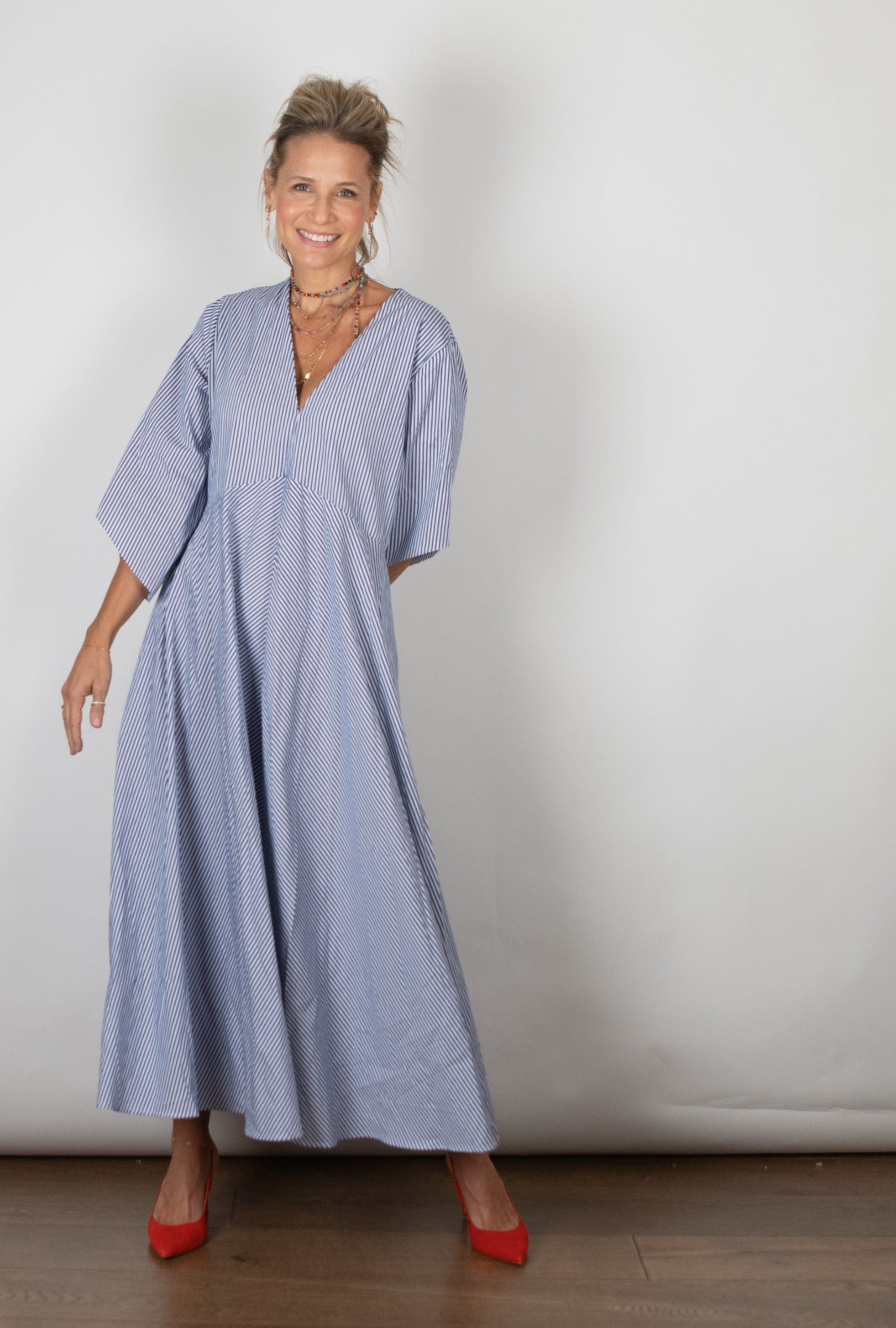 DRESS A שמלה מקסי פסים כחול image 0