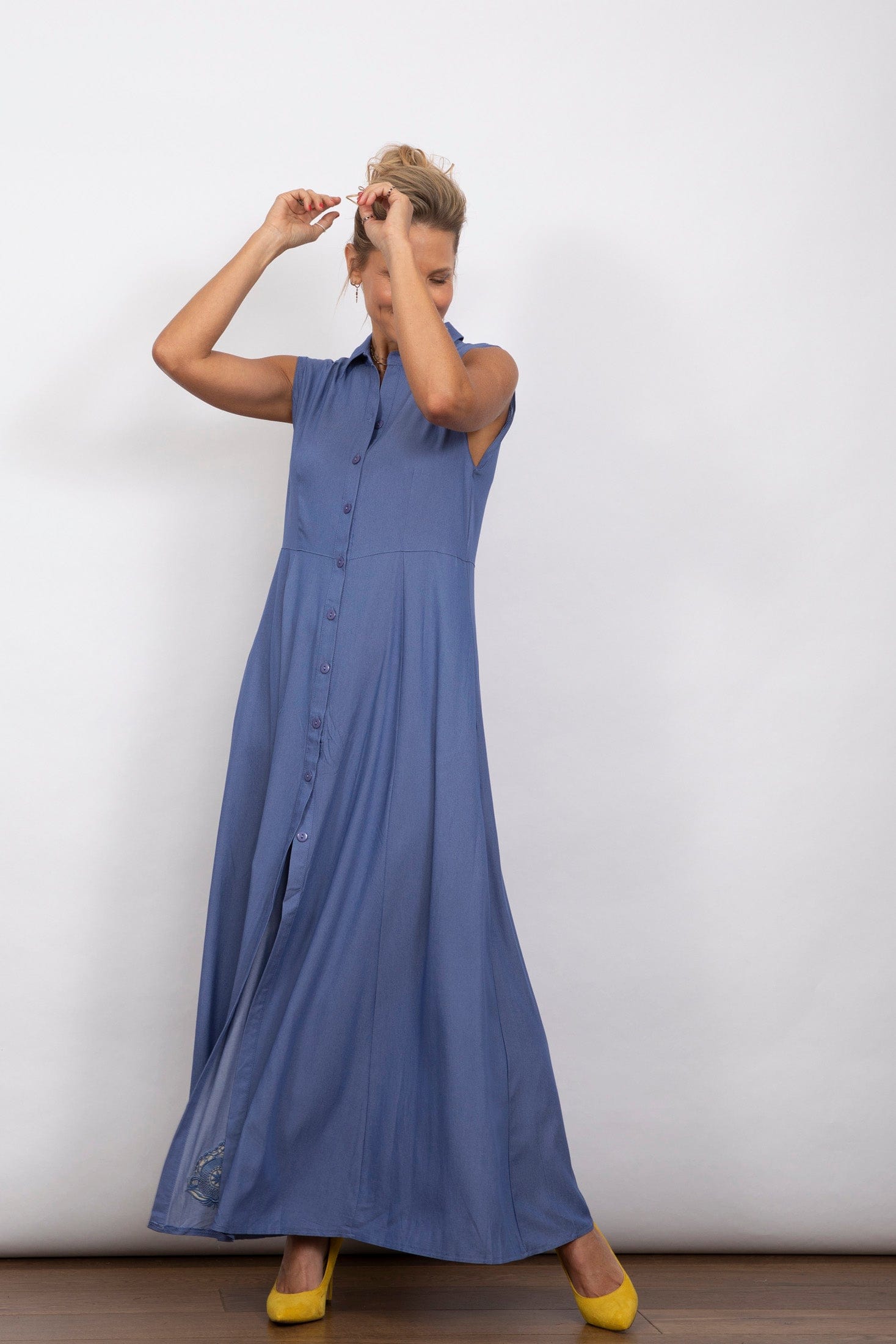 LIMA שמלה כחולה מקסי כפתורים image 6