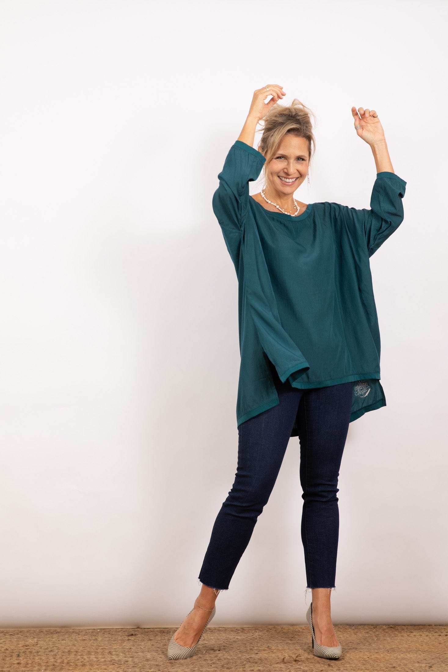 ALT חולצת אוברסייז image 7