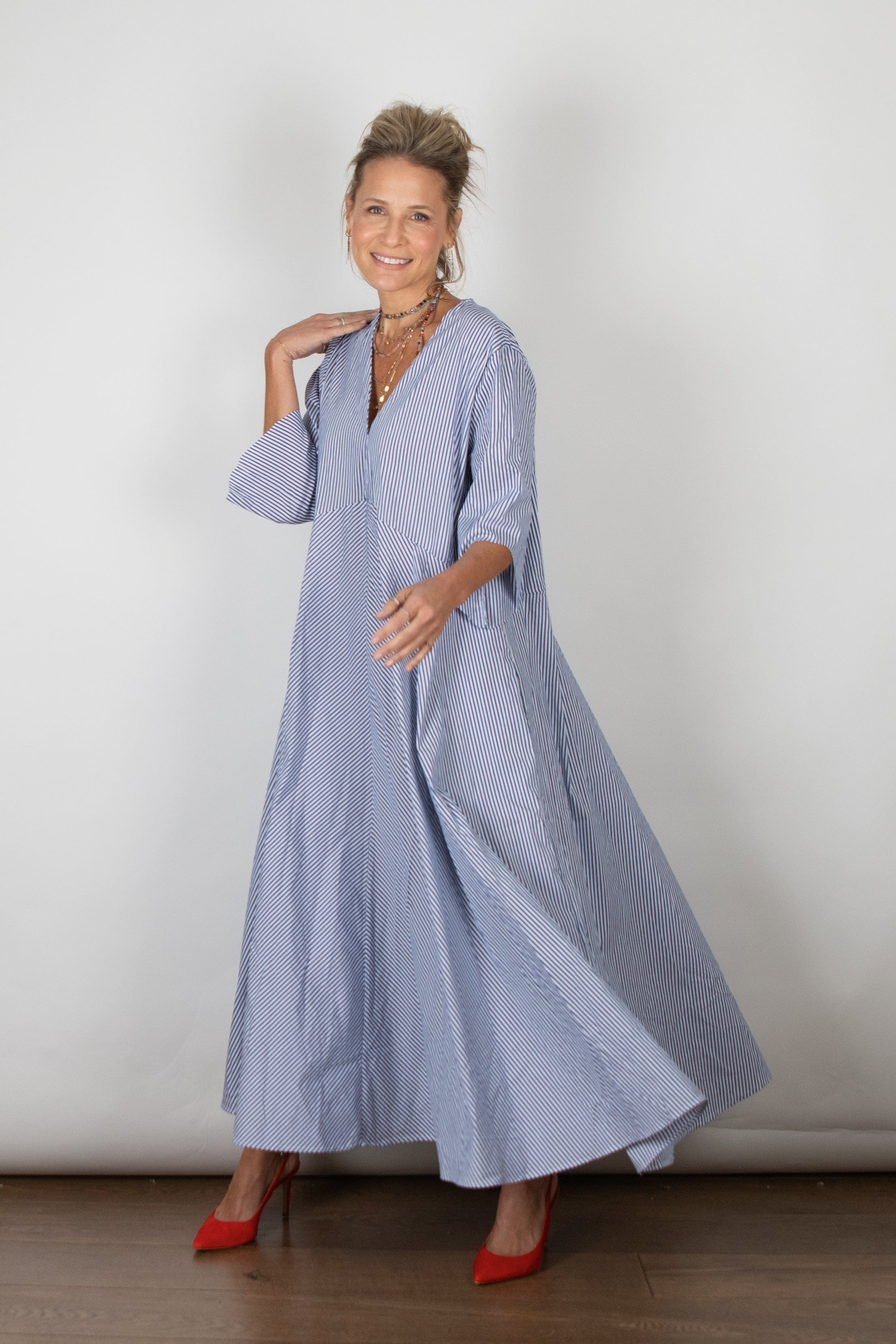 DRESS A שמלה מקסי פסים כחול image 2