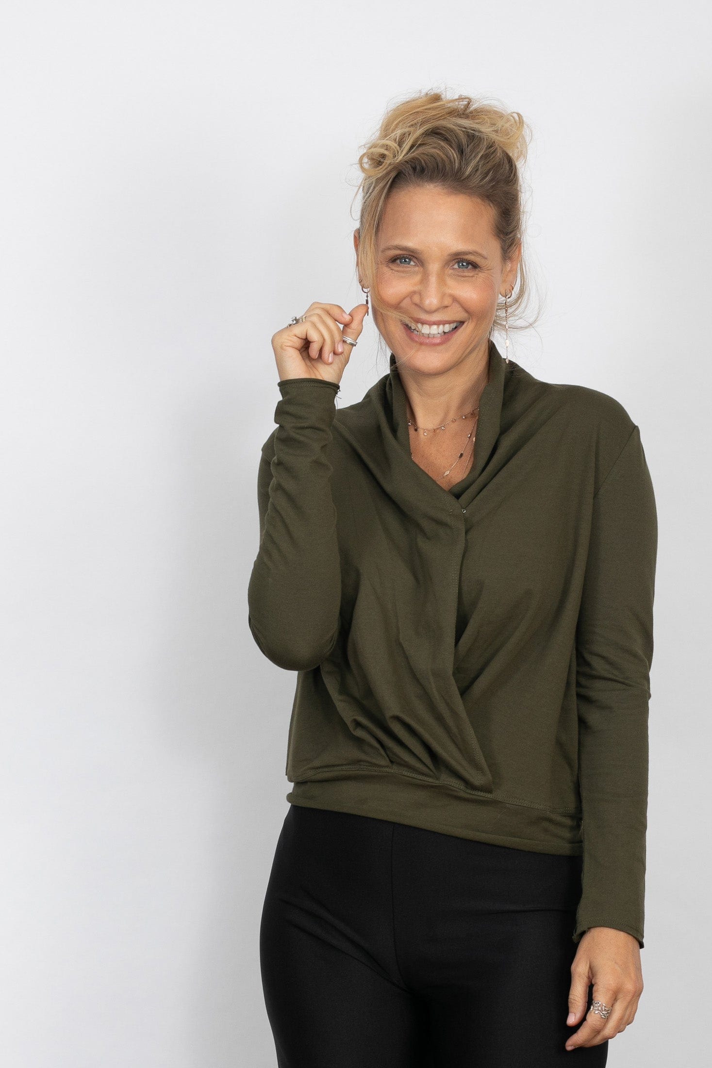 GLOW  חולצה מעוצבת image 8