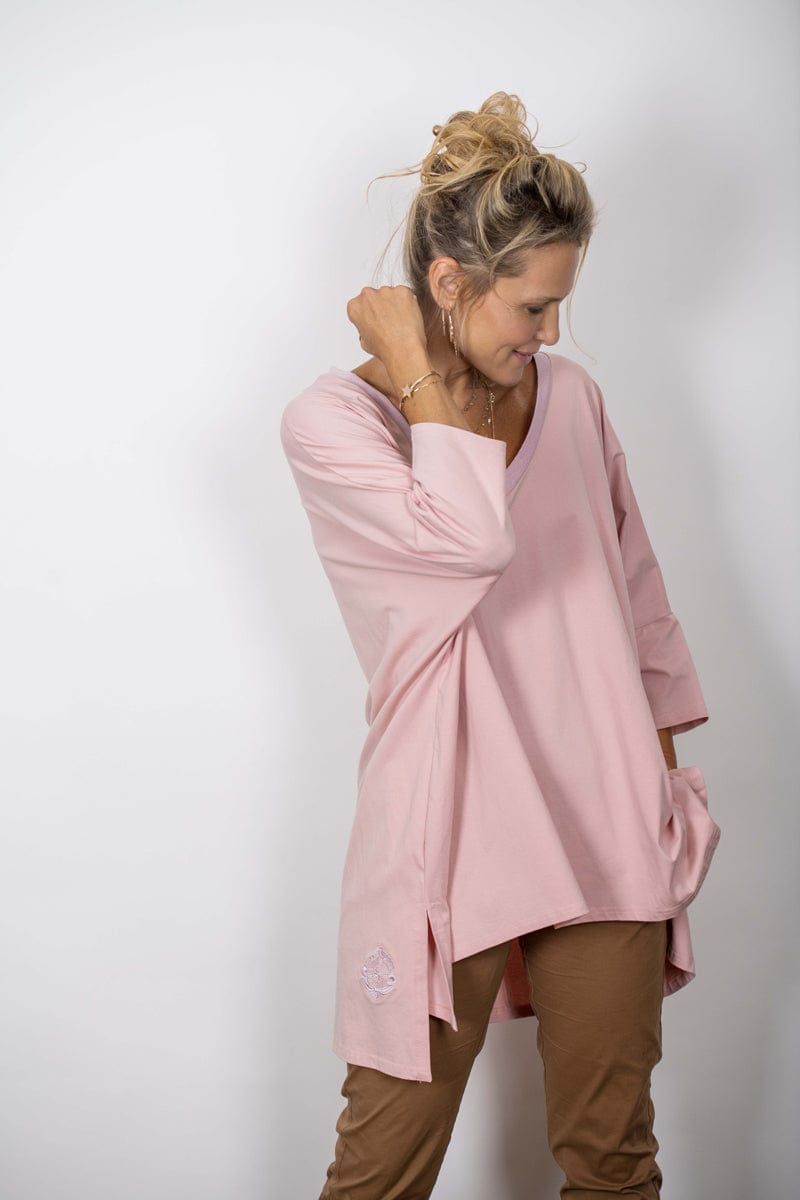 SHIN V חולצה ורודה אוברסייז