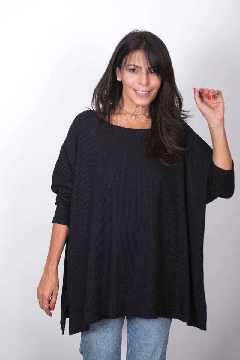 LARRY חולצה אוברסייז שחורה