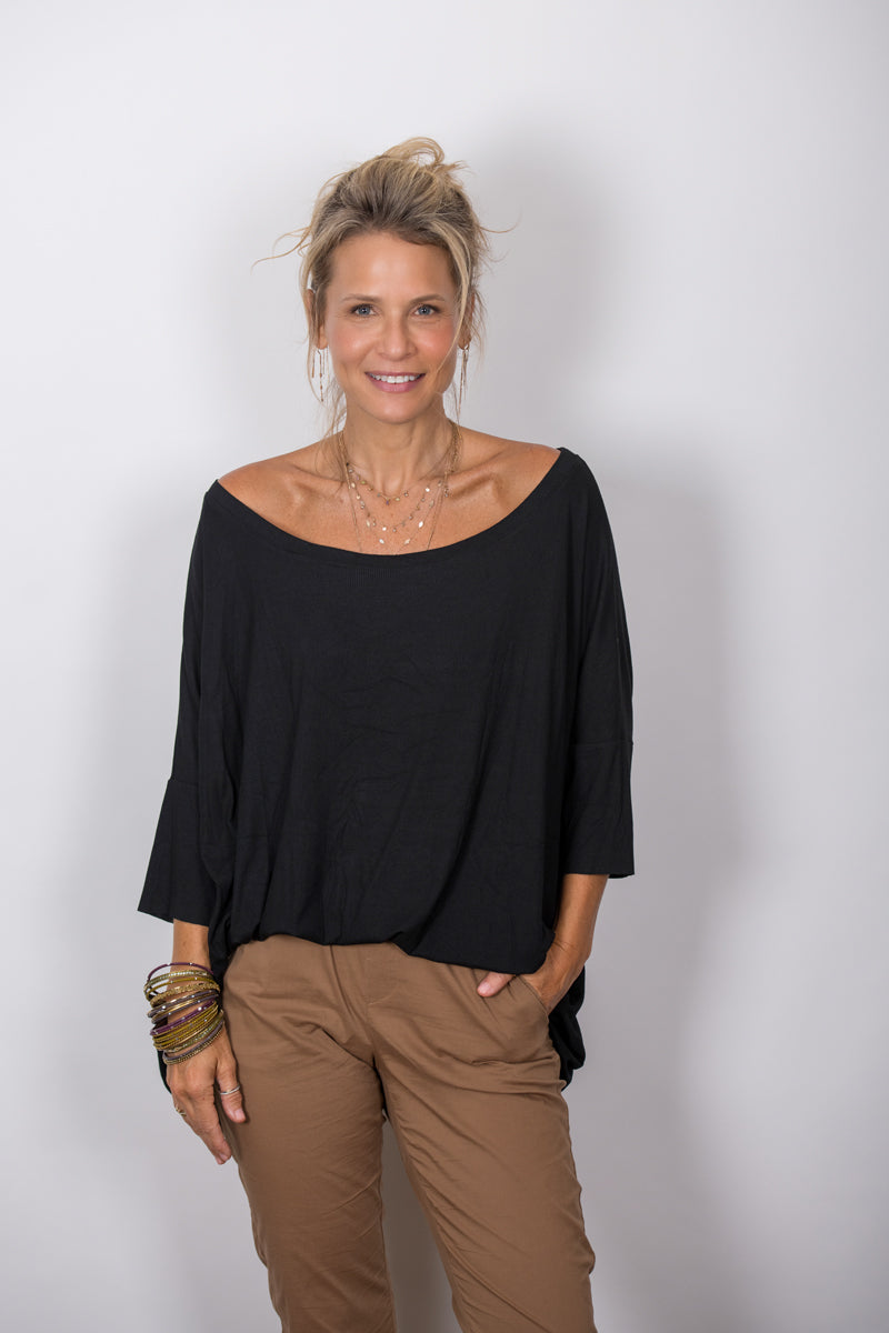 TOKYO חולצת אוברסייז שחורה