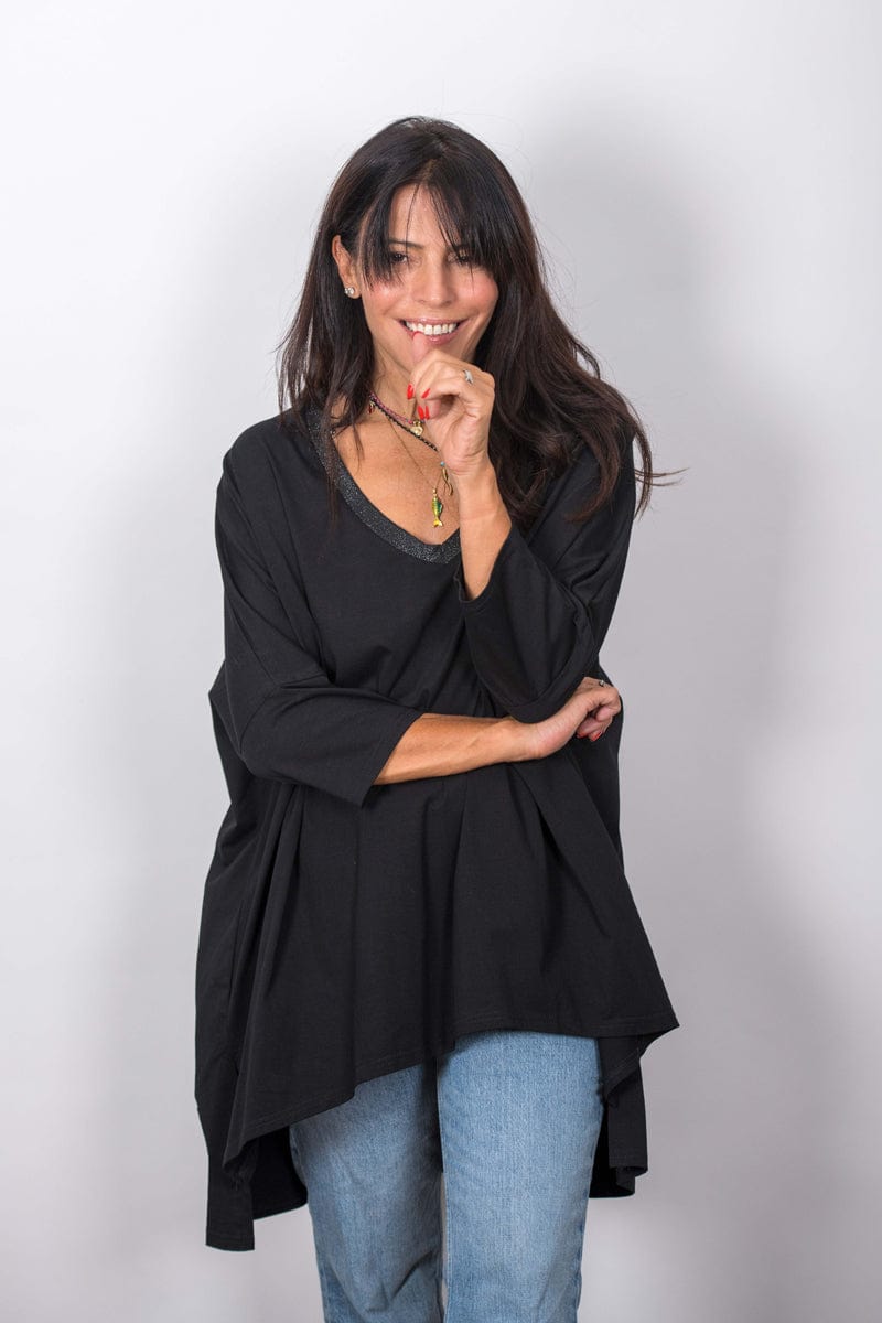 SHIN V חולצה שחורה אוברסייז